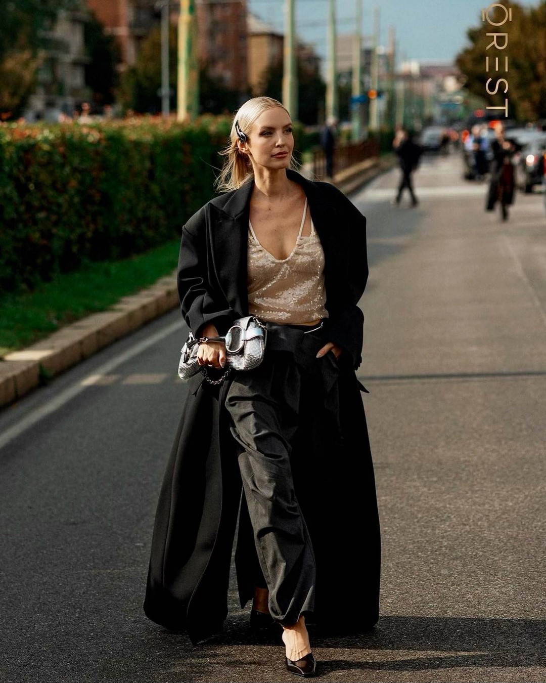 Трендовые брюки осень-зима 2026-2027 — главные новинки