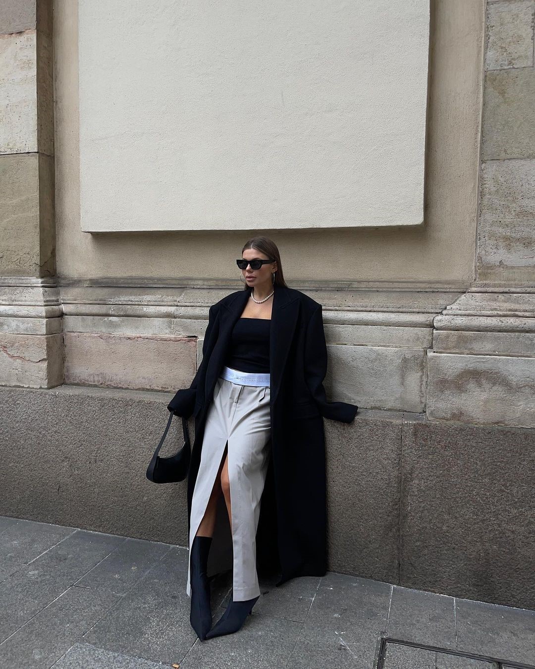 Как одеваться зимой 2026-2027: топ зимних образов на фото