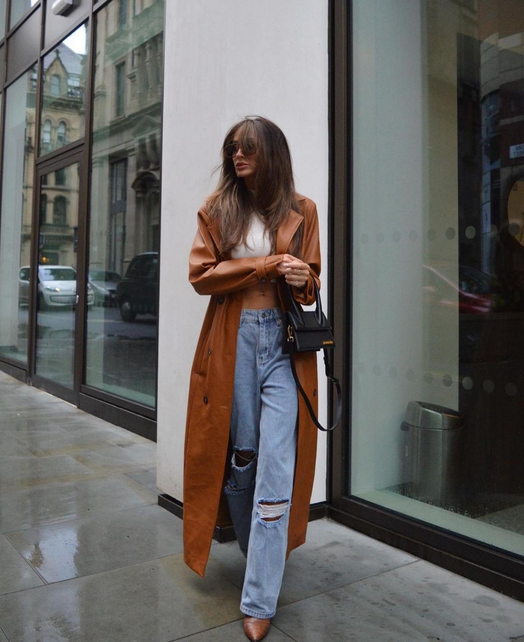 Джинсы осень-зима 2026-2027 — трендовые модели на фото