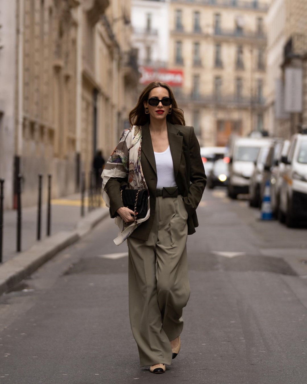 Трендовые брюки осень-зима 2026-2027 — главные новинки