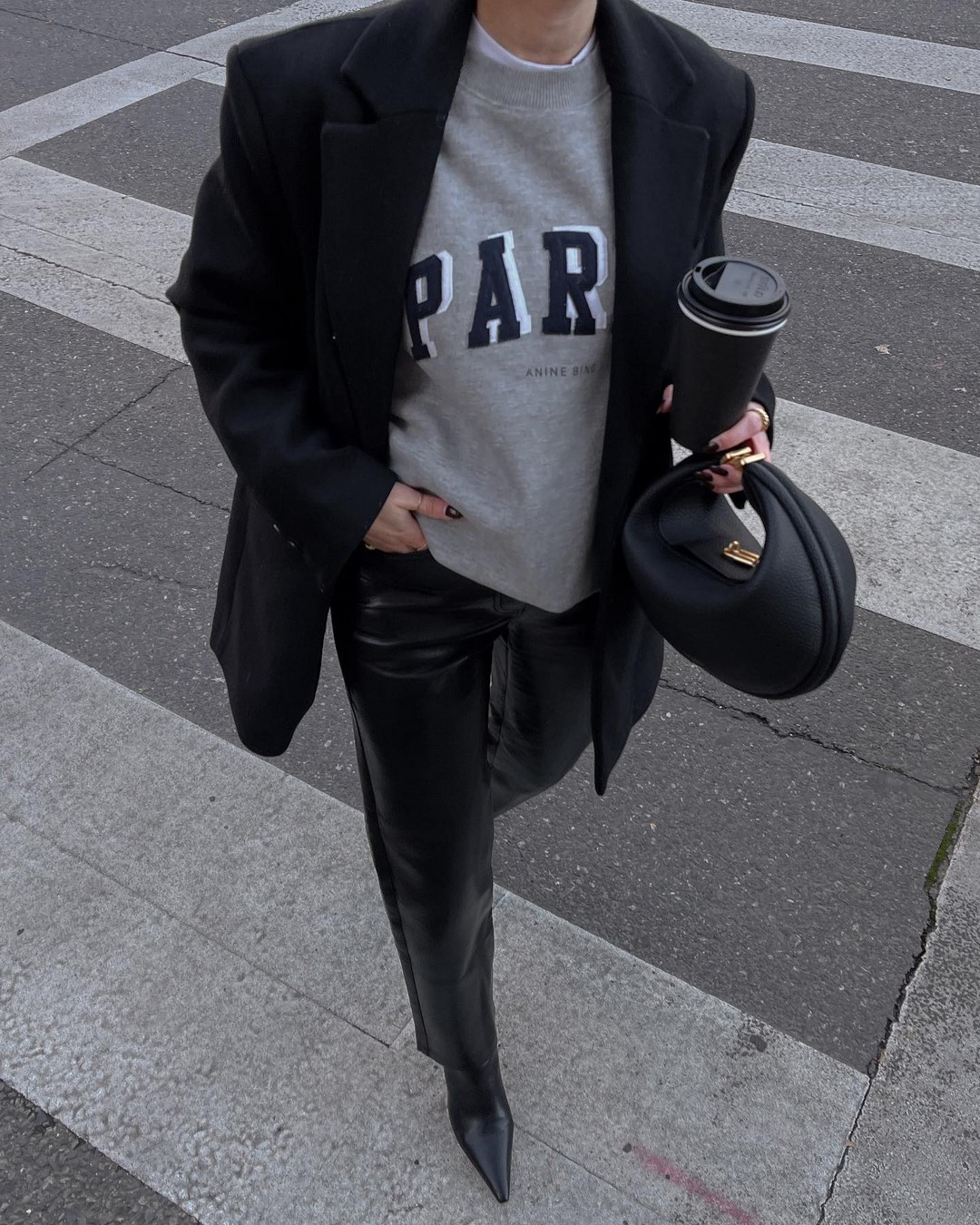 Трендовые брюки осень-зима 2026-2027 — главные новинки