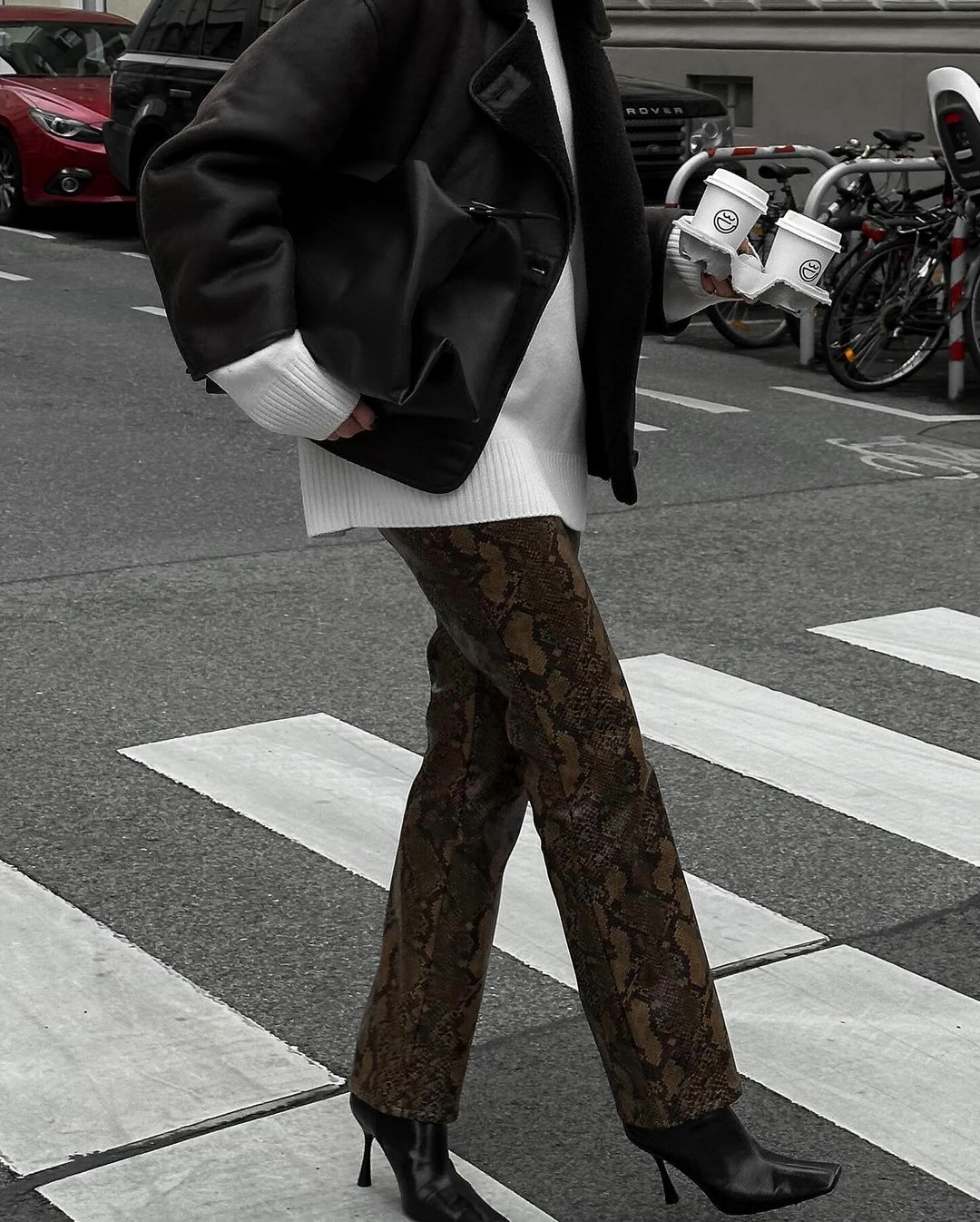 Трендовые брюки осень-зима 2026-2027 — главные новинки