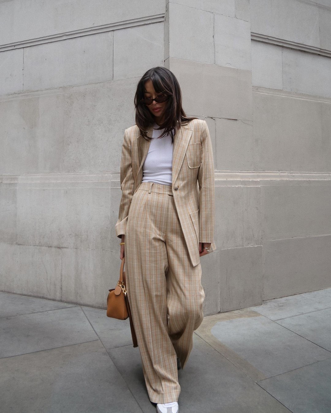 Трендовые брюки осень-зима 2026-2027 — главные новинки