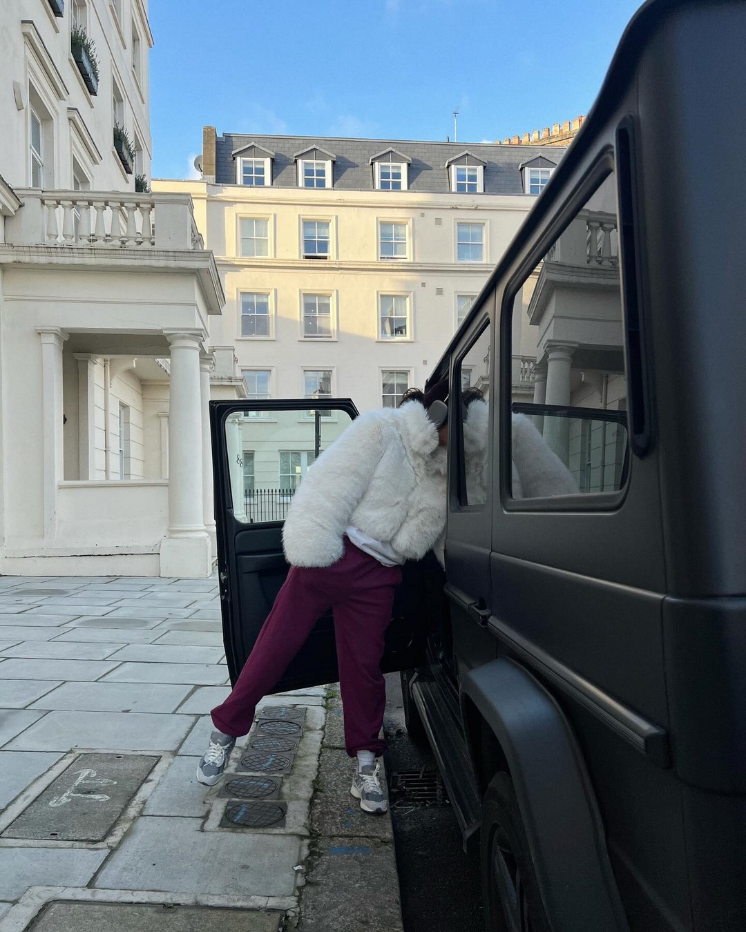 Трендовые брюки осень-зима 2026-2027 — главные новинки