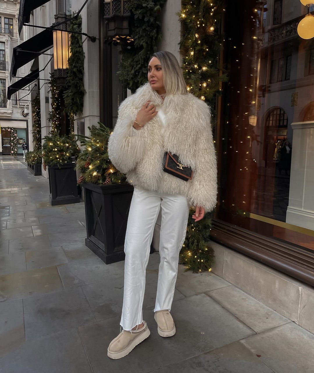 Трендовые брюки осень-зима 2026-2027 — главные новинки