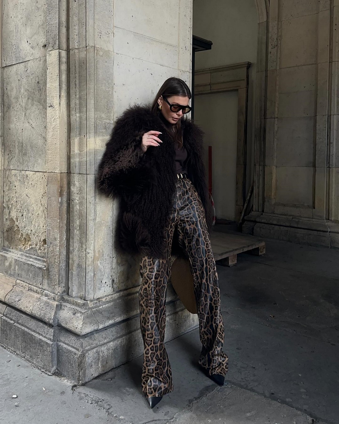 Трендовые брюки осень-зима 2026-2027 — главные новинки