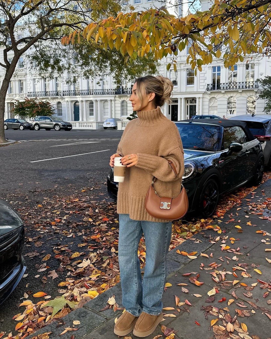 Джинсы осень-зима 2026-2027 — трендовые модели на фото