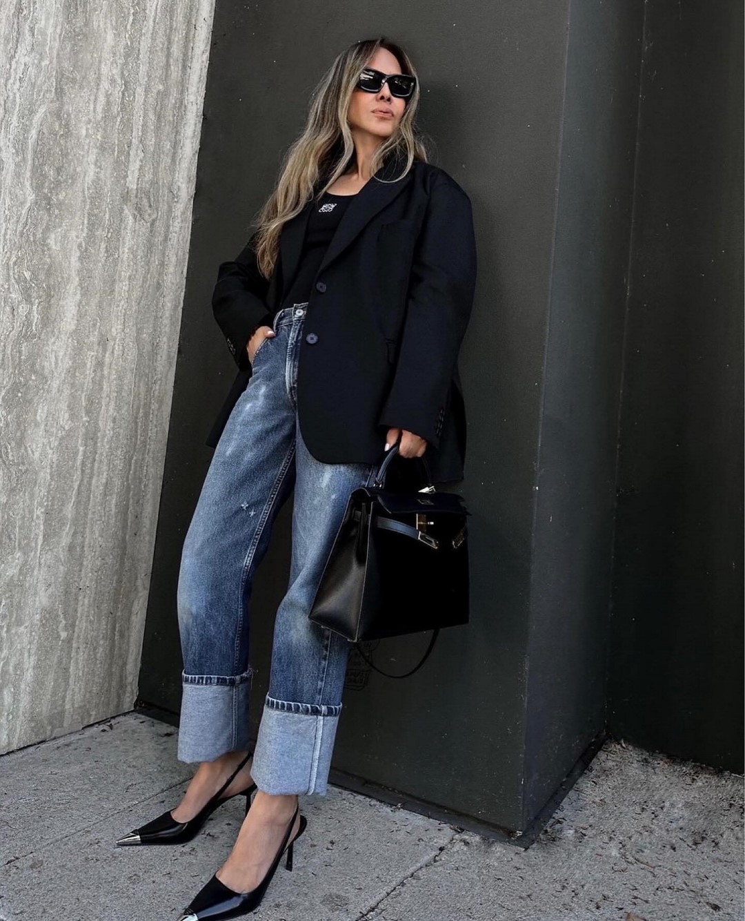 Джинсы осень-зима 2026-2027 — трендовые модели на фото