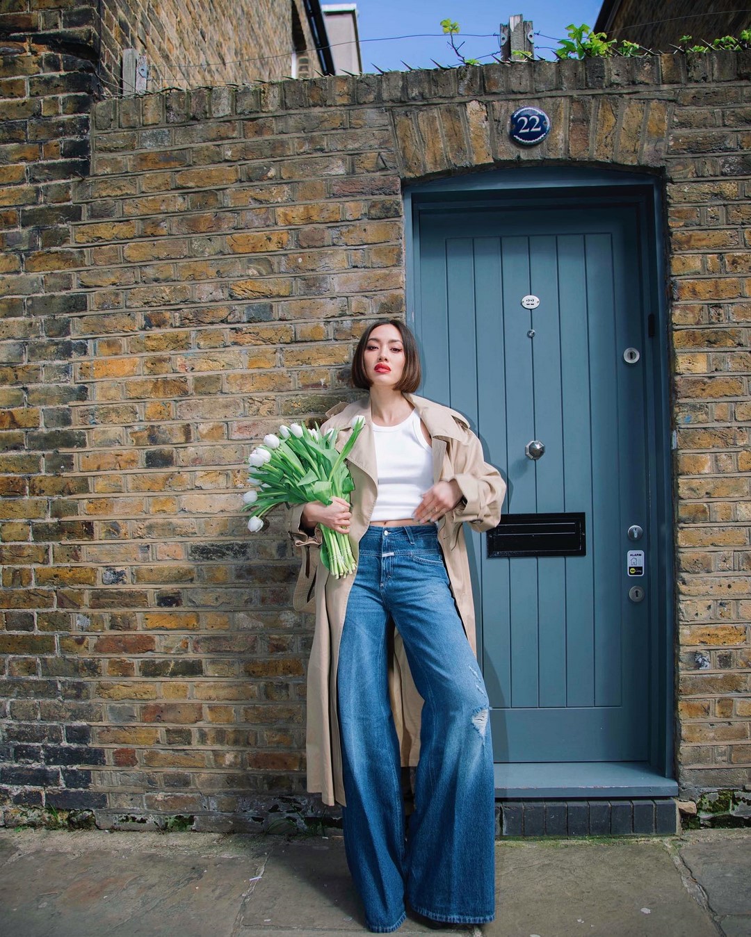 Джинсы осень-зима 2026-2027 — трендовые модели на фото