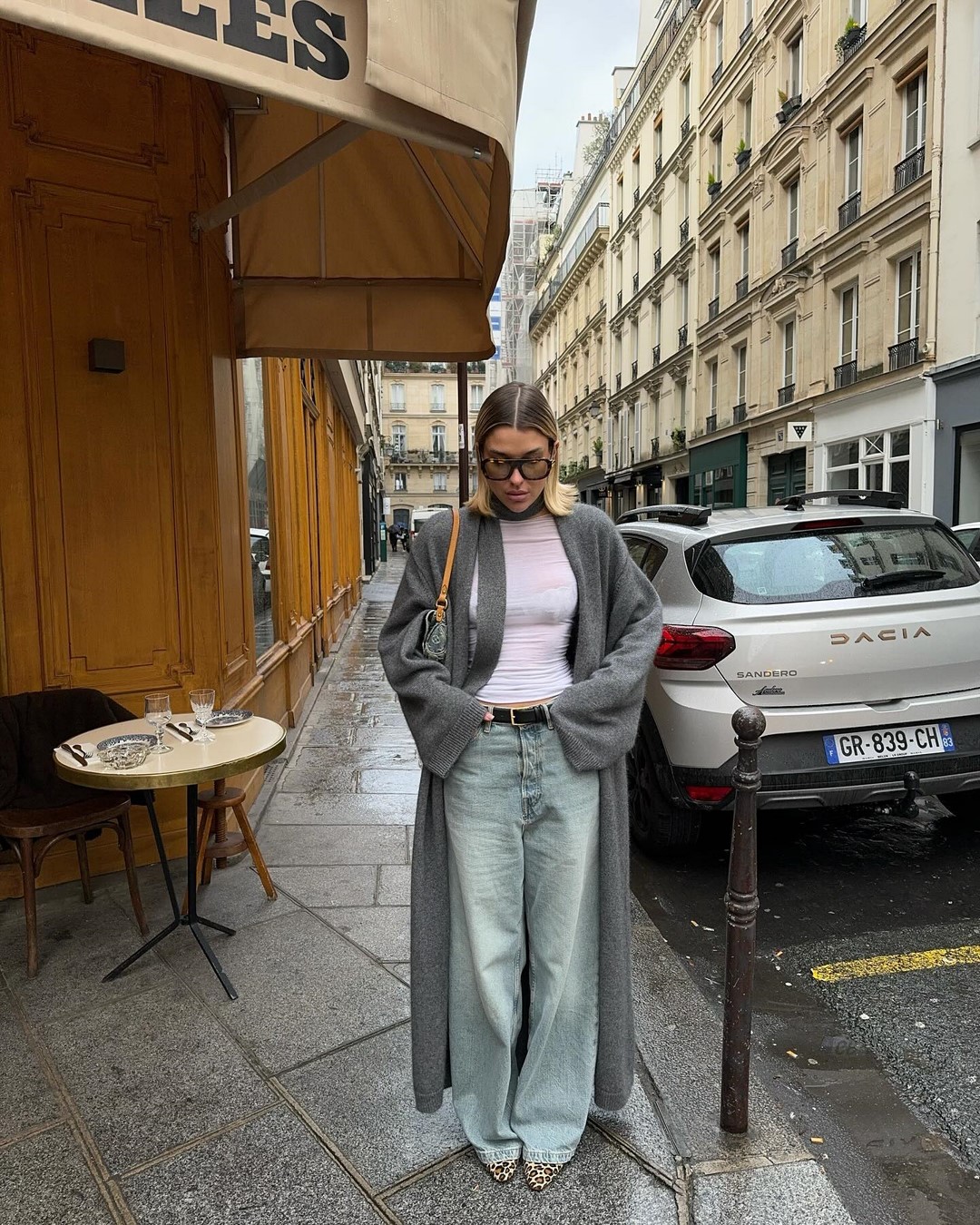 Джинсы осень-зима 2026-2027 — трендовые модели на фото