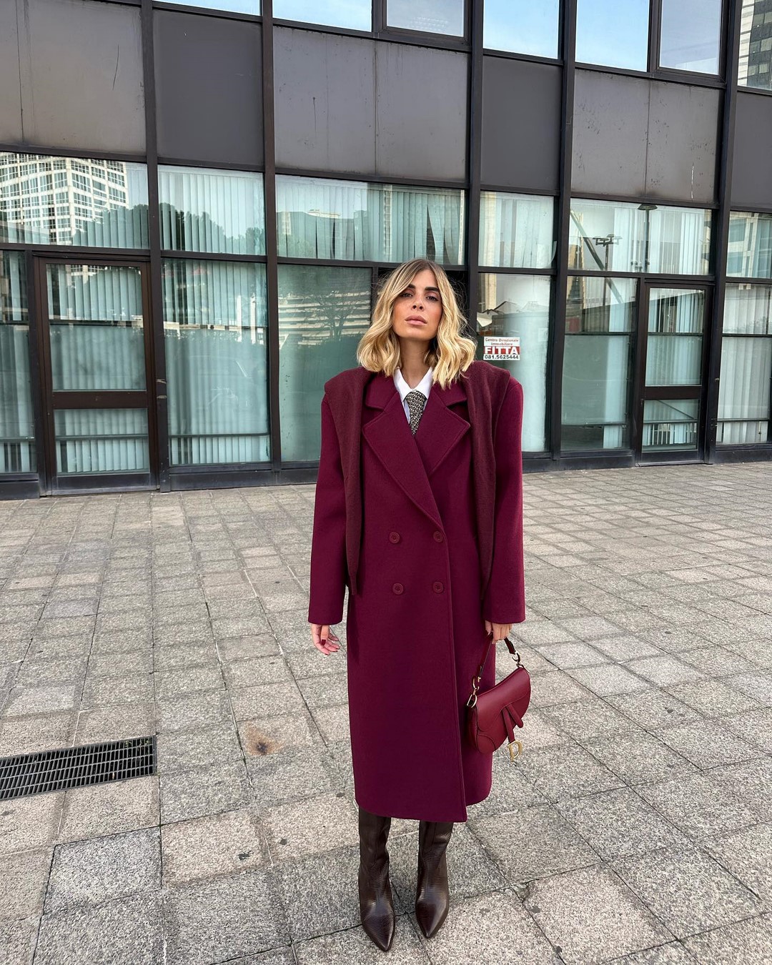 Как одеваться зимой 2026-2027: топ зимних образов на фото