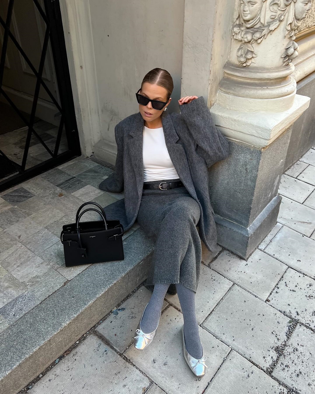 Как одеваться зимой 2026-2027: топ зимних образов на фото