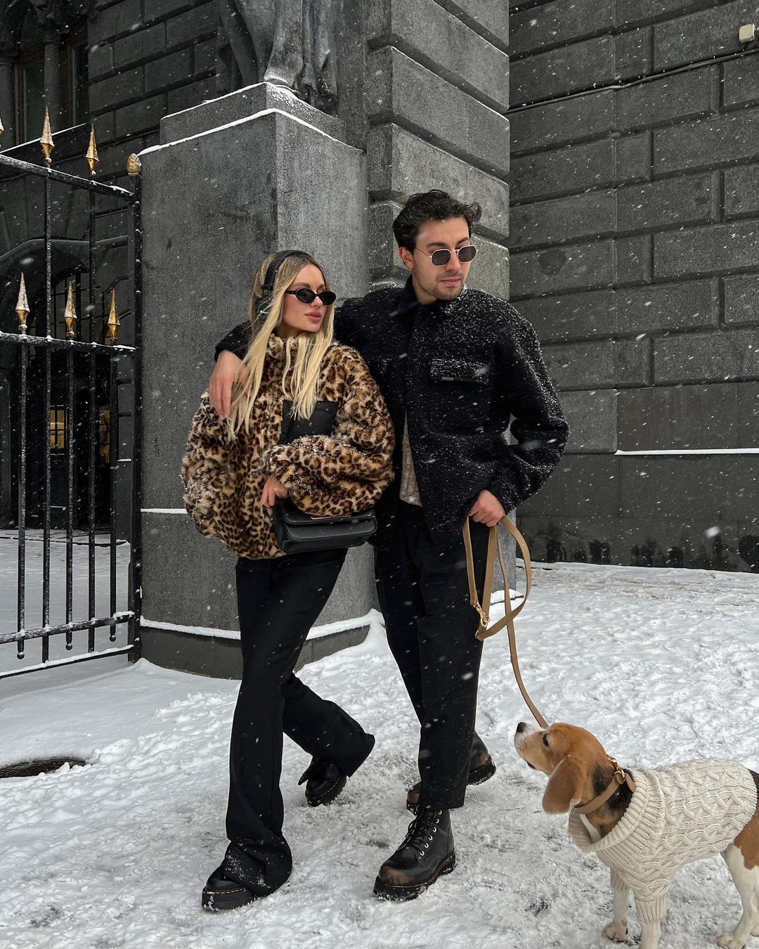 Как одеваться зимой 2026-2027: топ зимних образов на фото