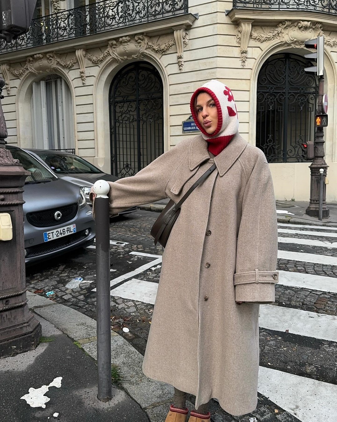 Как одеваться зимой 2026-2027: топ зимних образов на фото