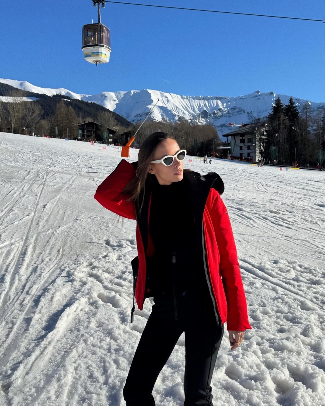 Как одеваться зимой 2026-2027: топ зимних образов на фото