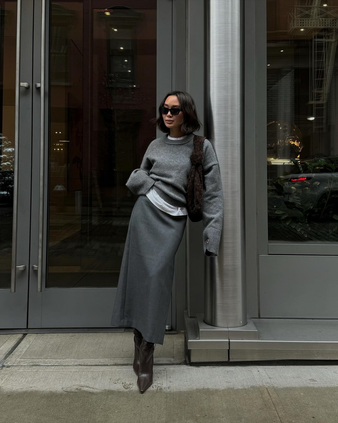 Как одеваться зимой 2026-2027: топ зимних образов на фото