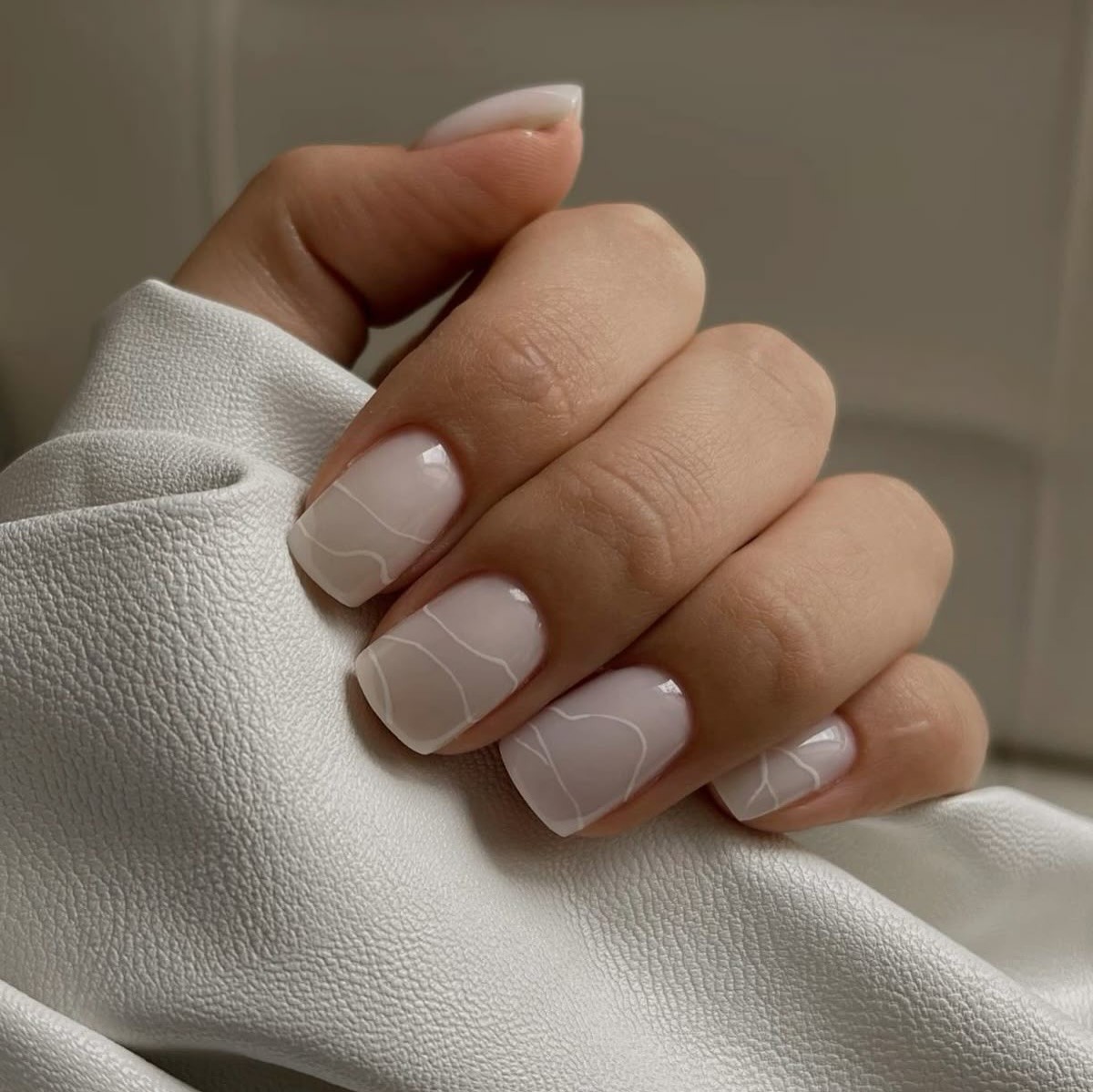 Весенний маникюр 2026: тренды мая