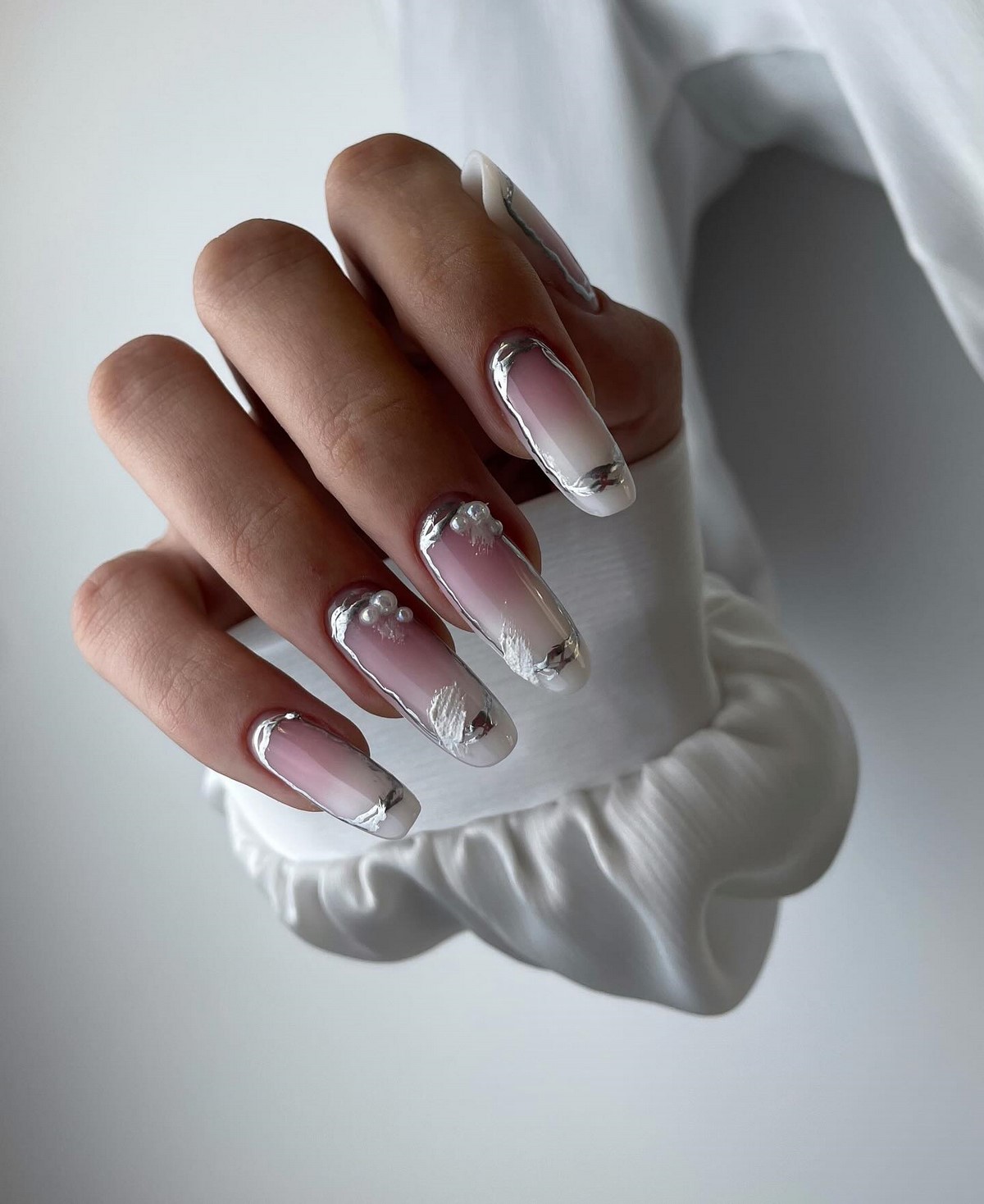 Весенний маникюр 2026: тренды мая