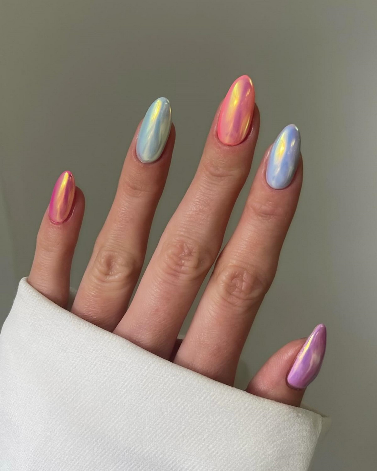 Весенний маникюр 2026: тренды мая