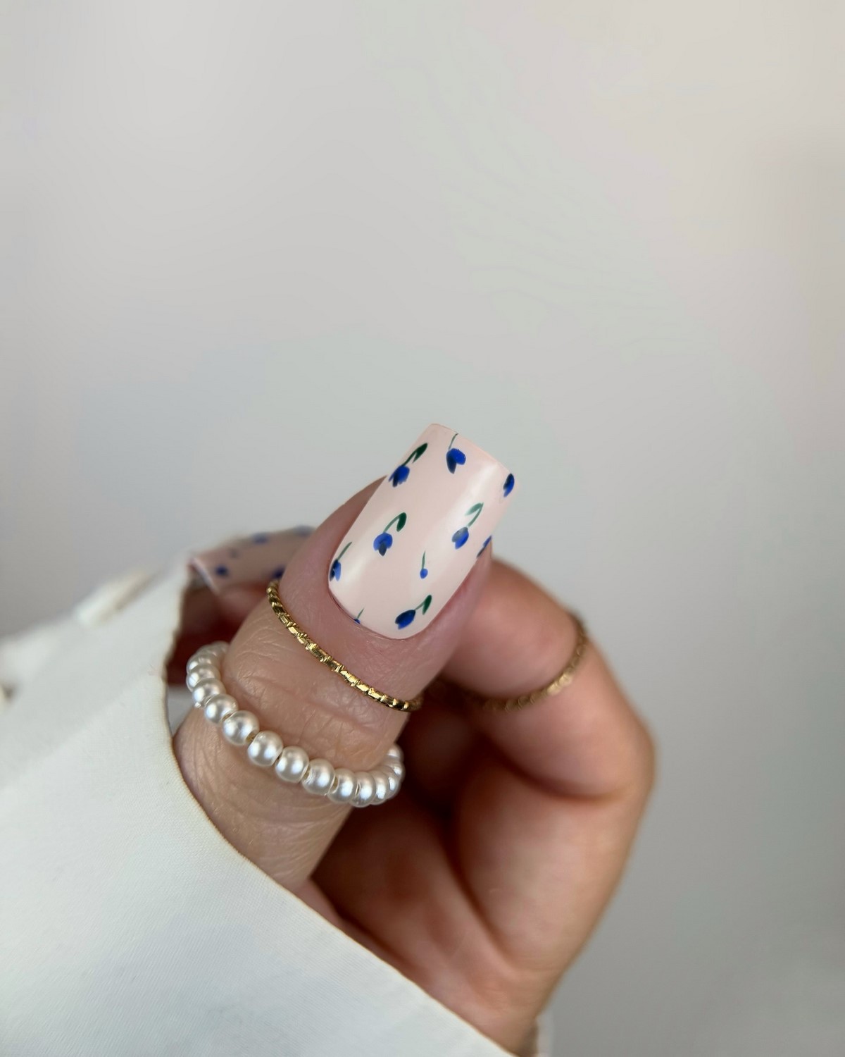 Весенний маникюр 2026: тренды мая