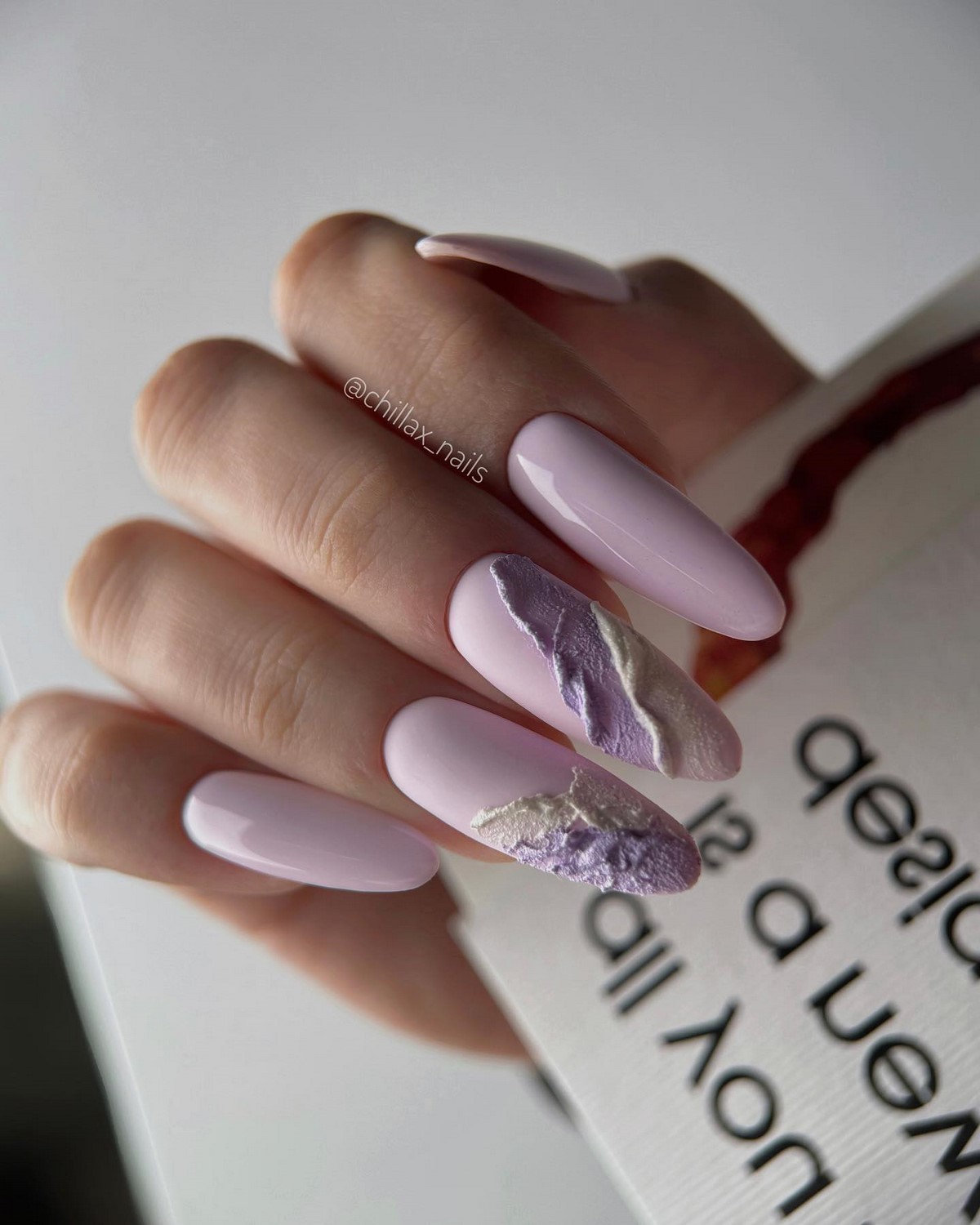 Весенний маникюр 2026: тренды мая