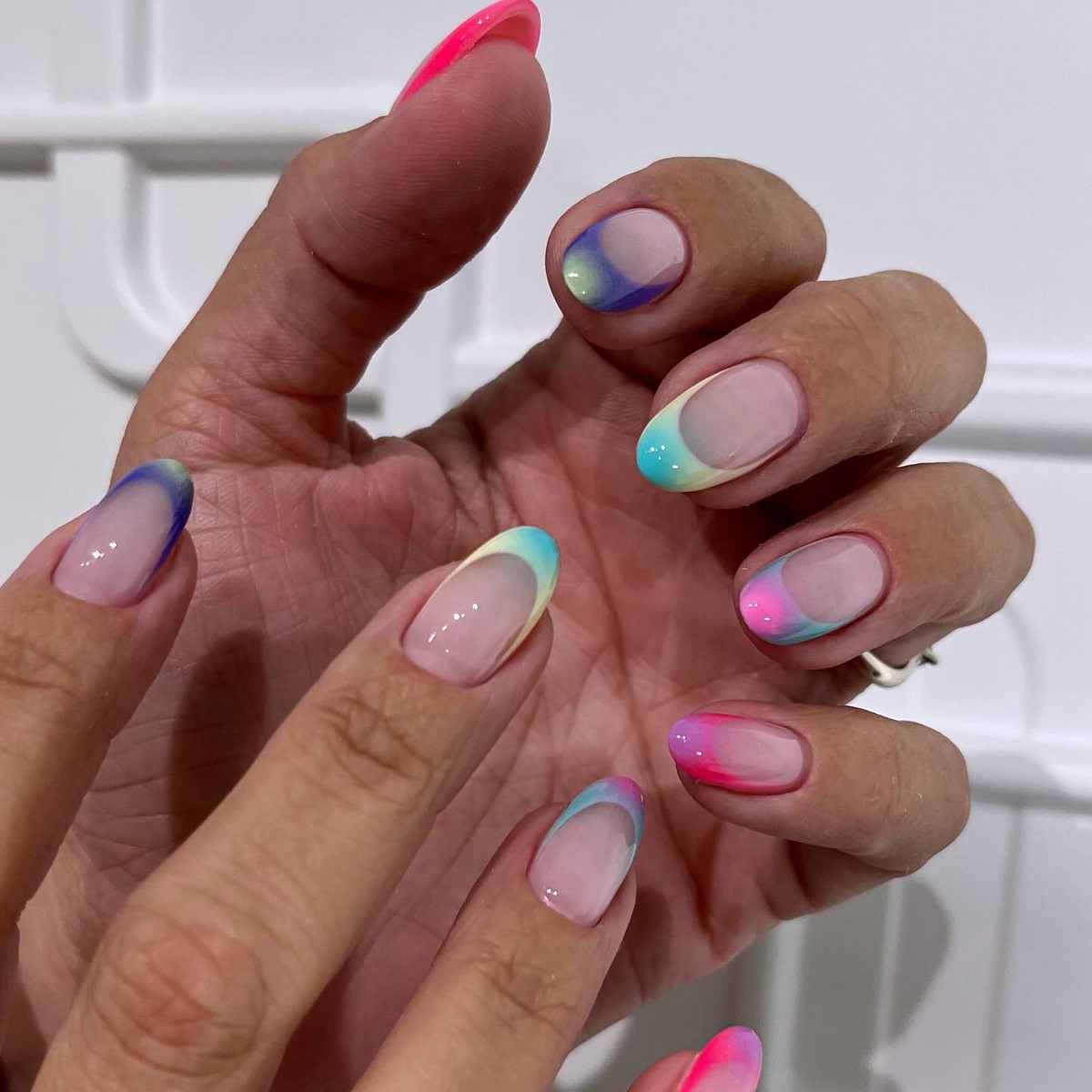 Новые тренды маникюра на лето 2026 – главные новинки сезона