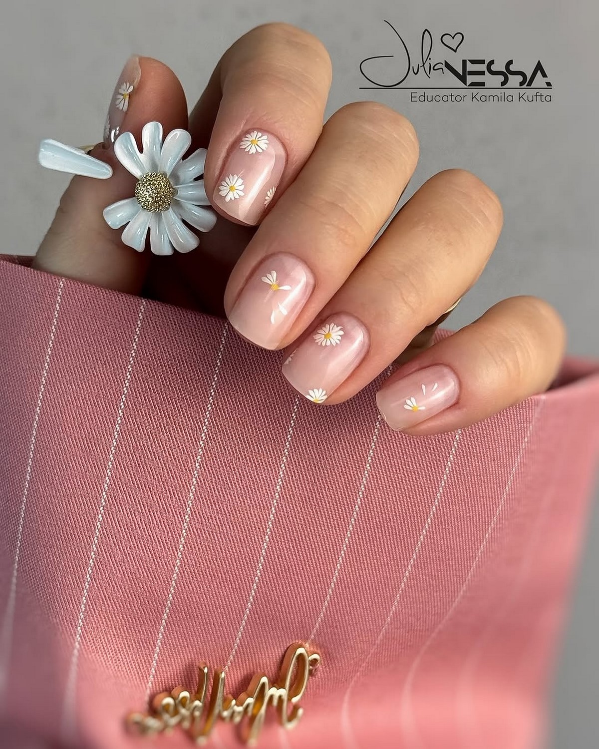 Новые тренды маникюра на лето 2026 – главные новинки сезона