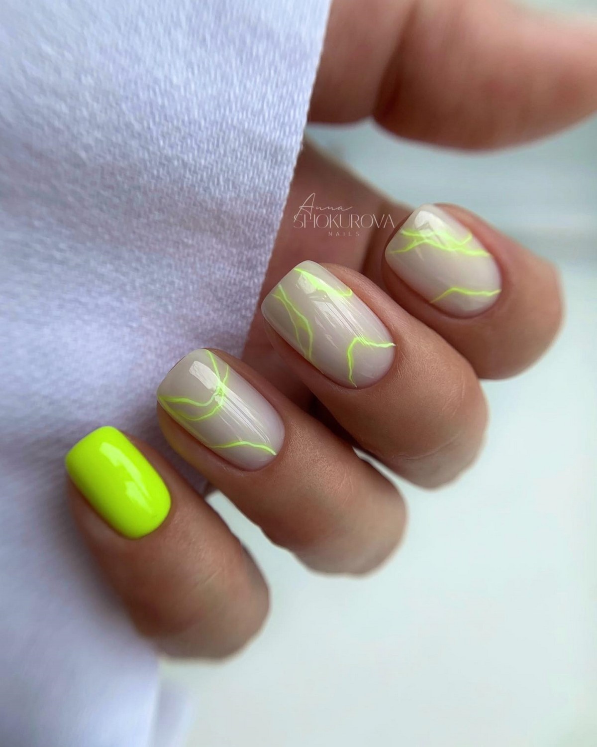 Новые тренды маникюра на лето 2026 – главные новинки сезона