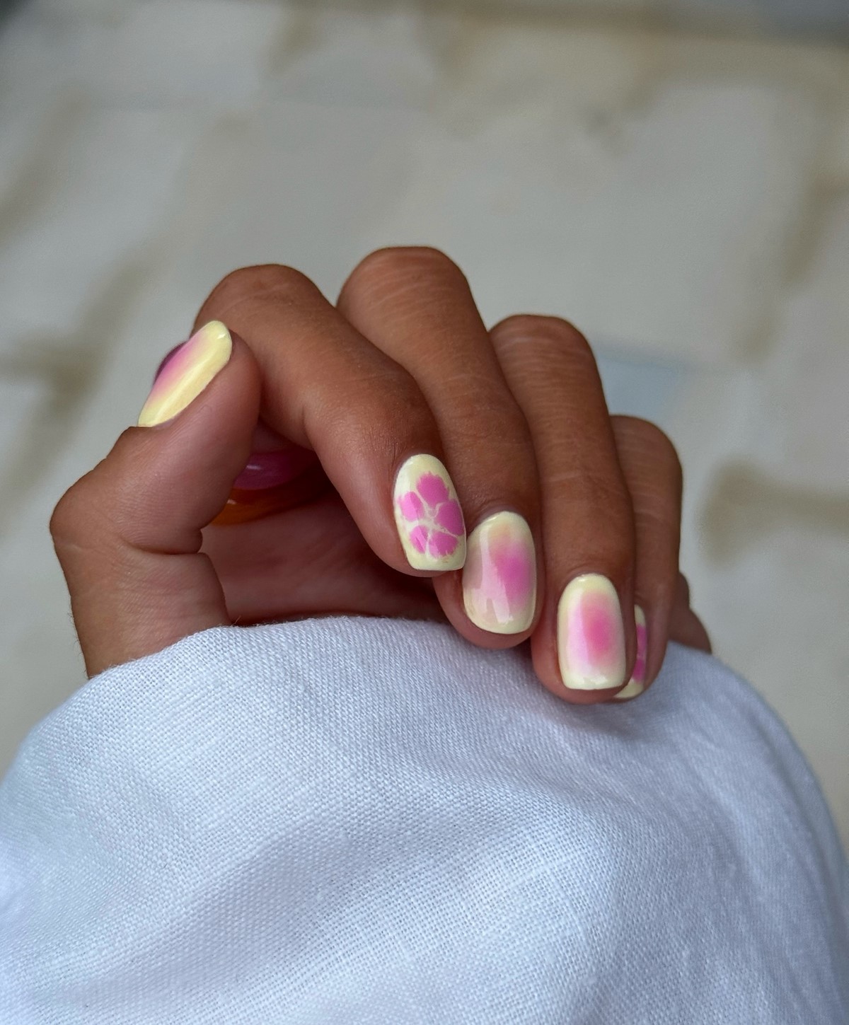 Новые тренды маникюра на лето 2026 – главные новинки сезона