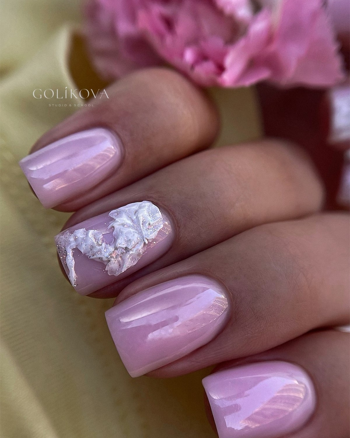 Новые тренды маникюра на лето 2026 – главные новинки сезона