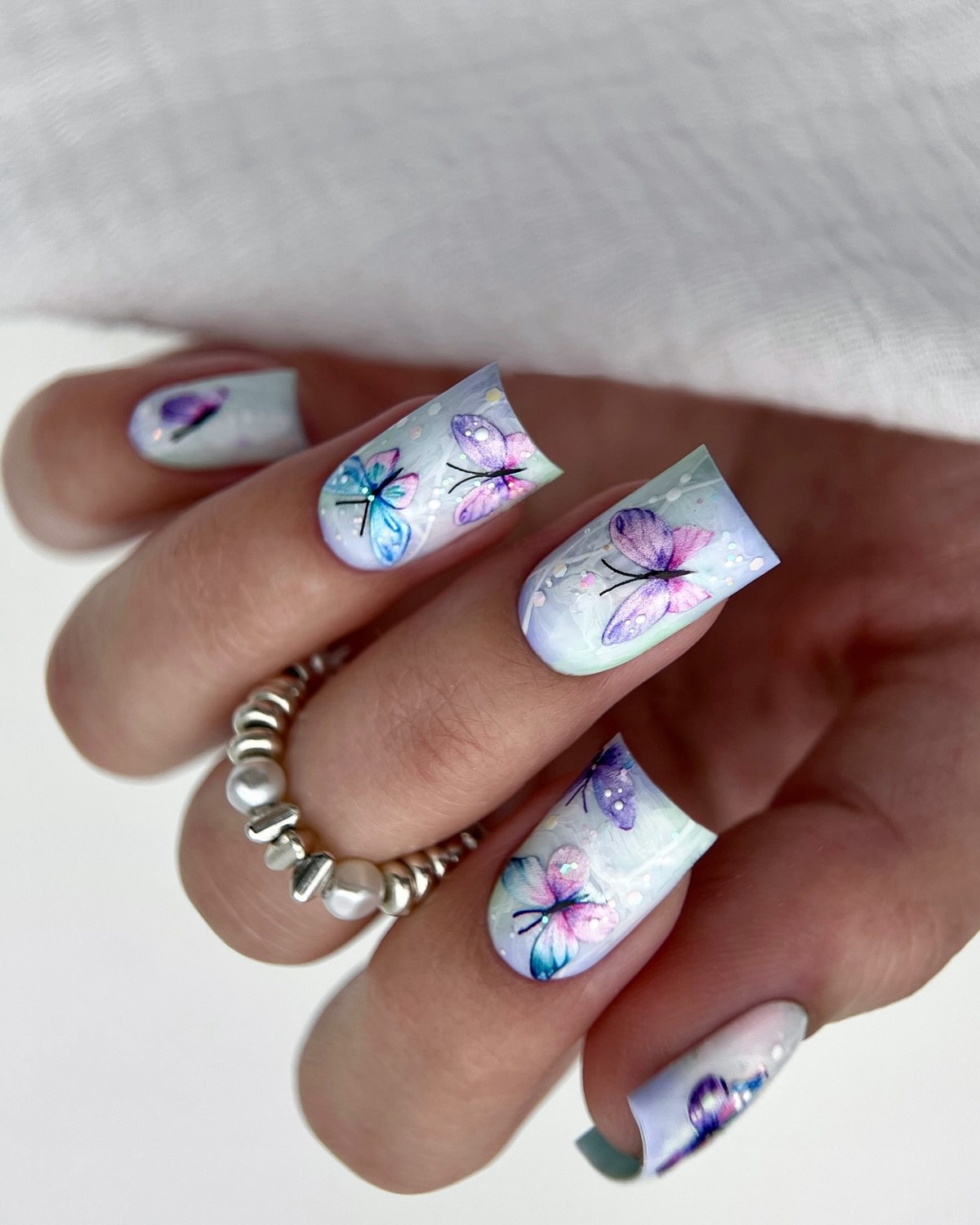 Новые тренды маникюра на лето 2026 – главные новинки сезона