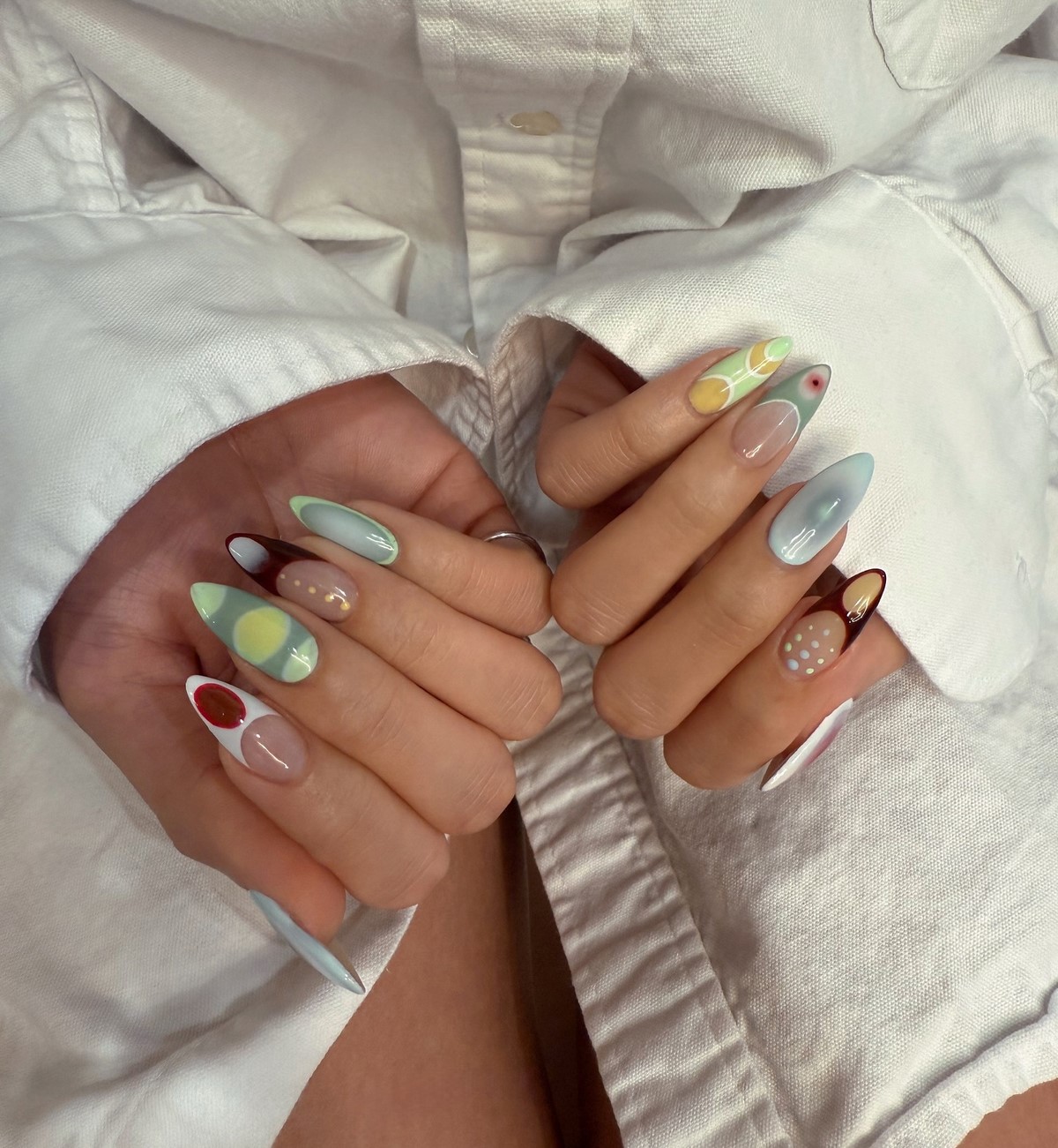 Новые тренды маникюра на лето 2026 – главные новинки сезона