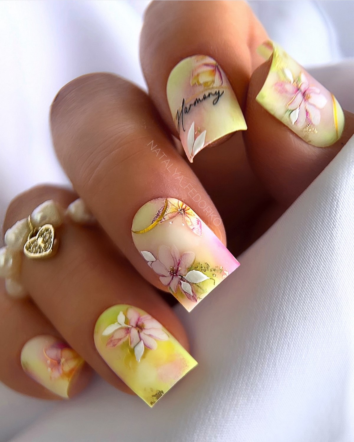 Новые тренды маникюра на лето 2026 – главные новинки сезона