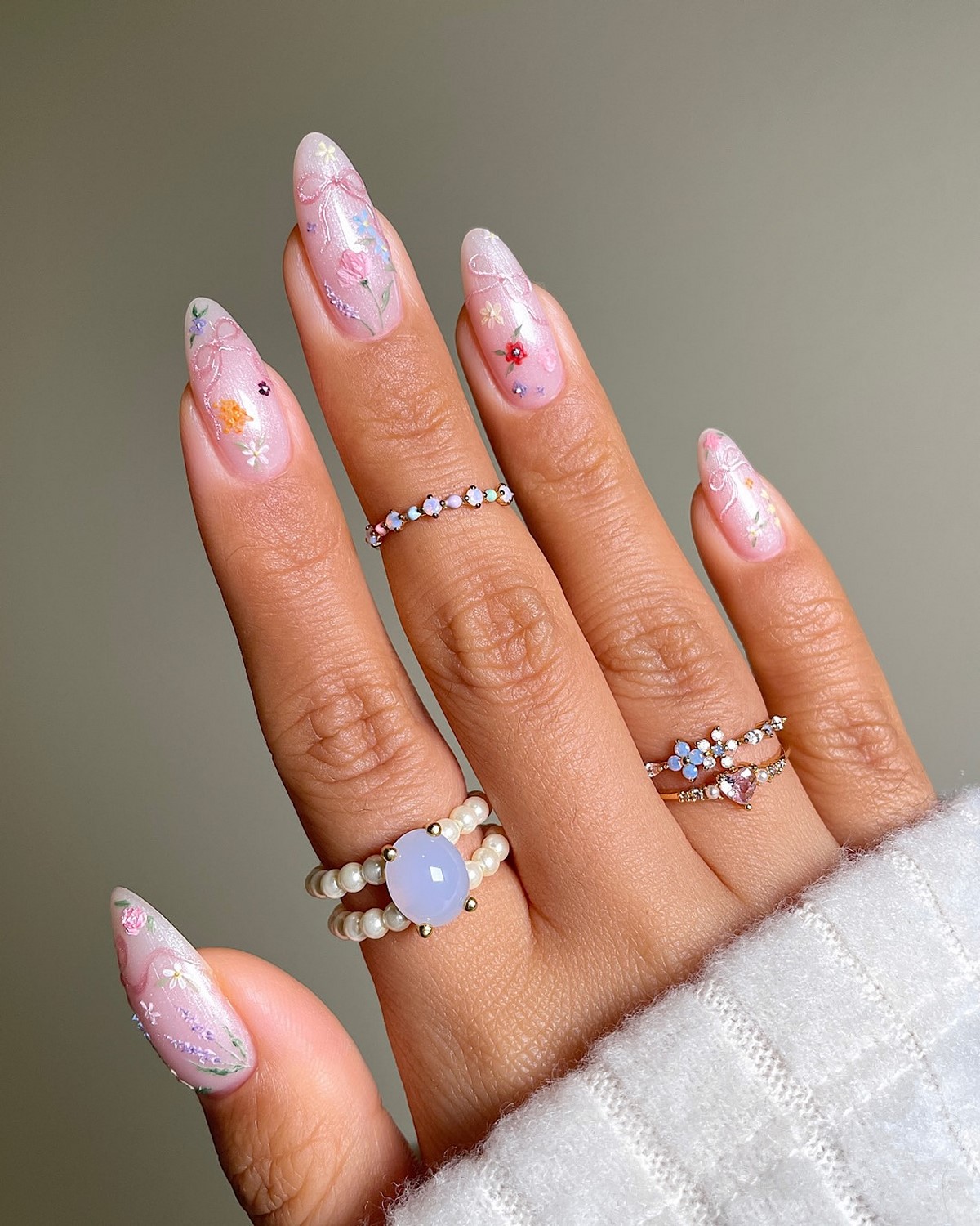 Новые тренды маникюра на лето 2026 – главные новинки сезона