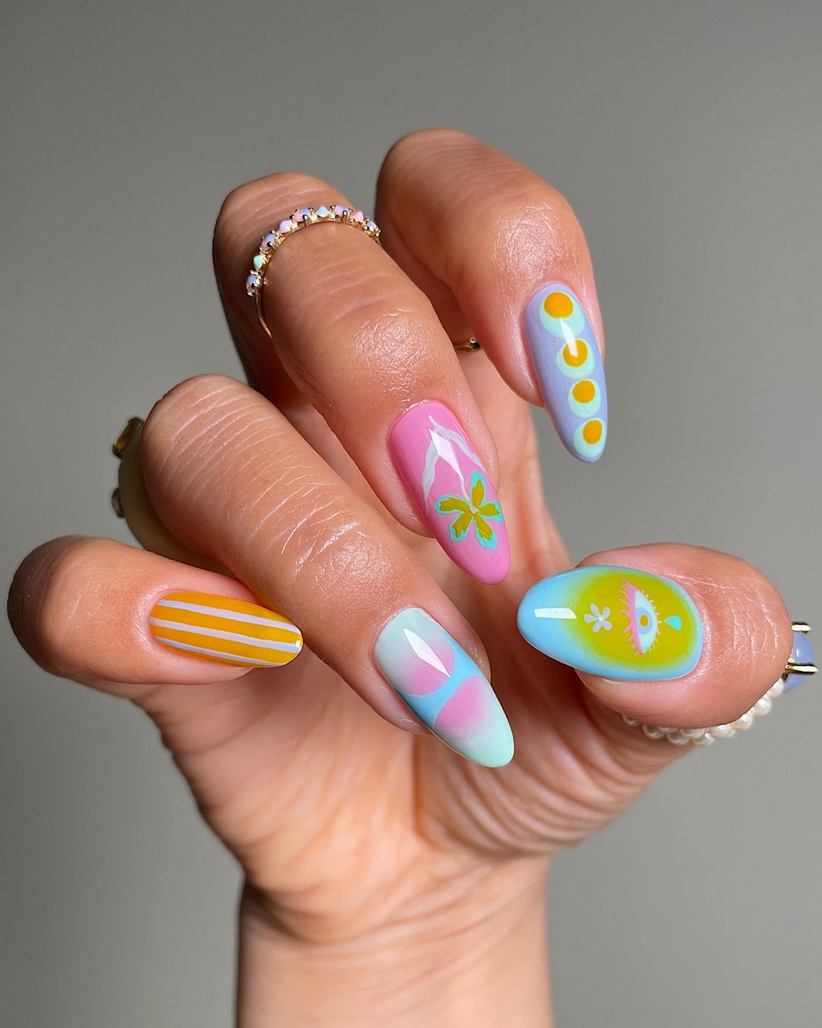Новые тренды маникюра на лето 2026 – главные новинки сезона