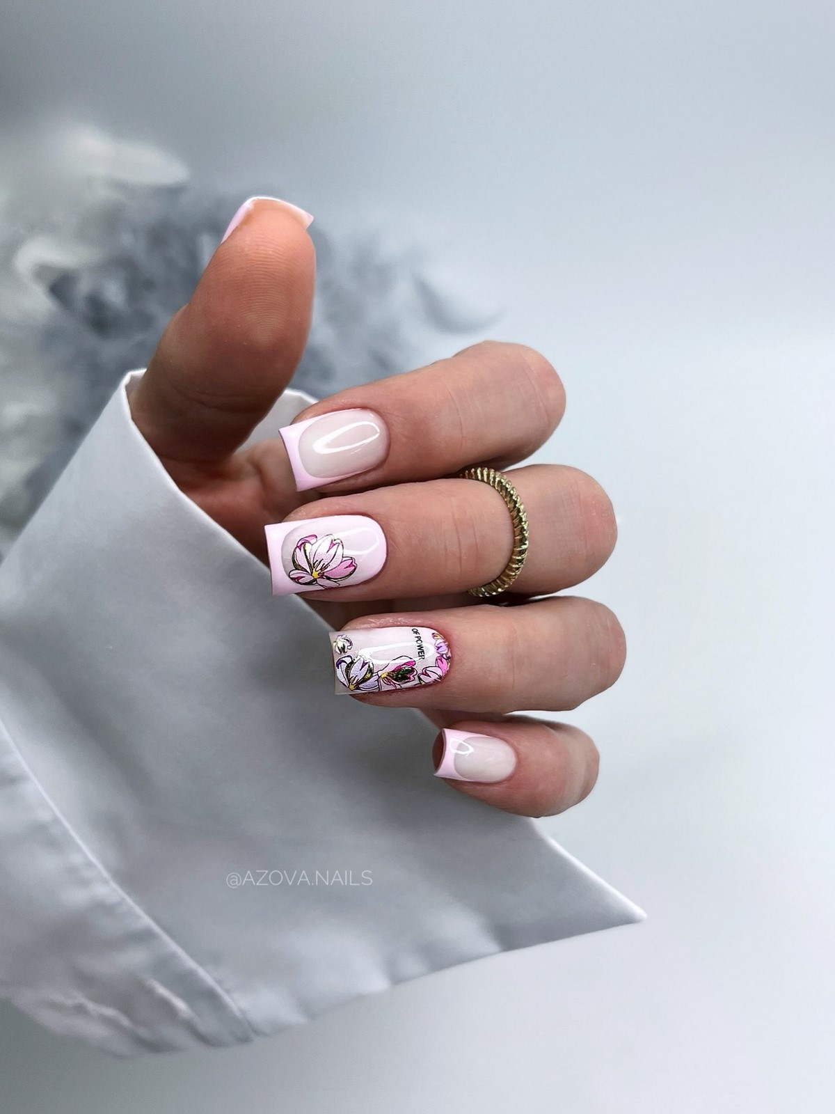 Модный маникюр в июле 2026: лучшие идеи для стильного лета