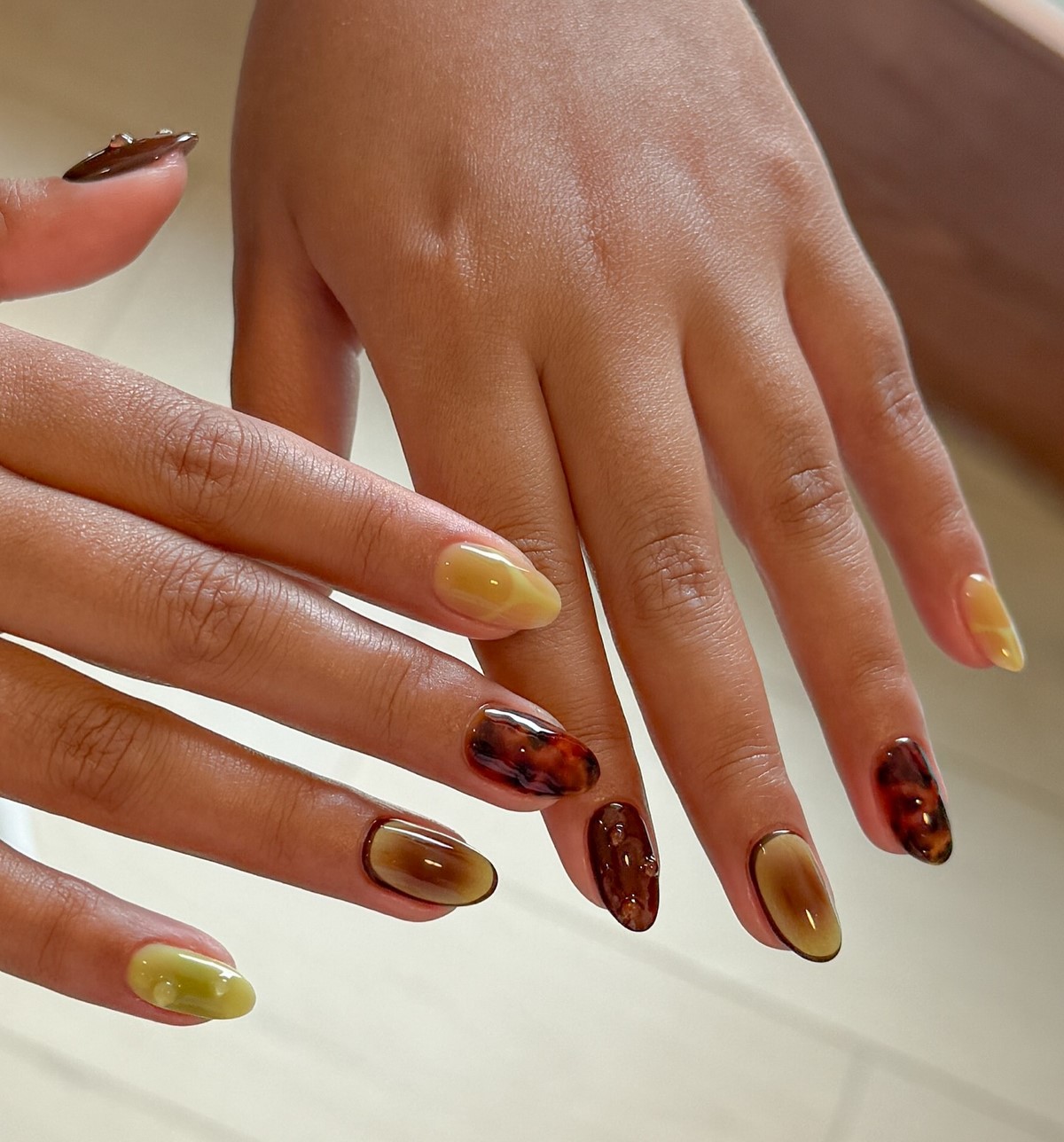 Какой маникюр будет в тренде осенью 2026 года