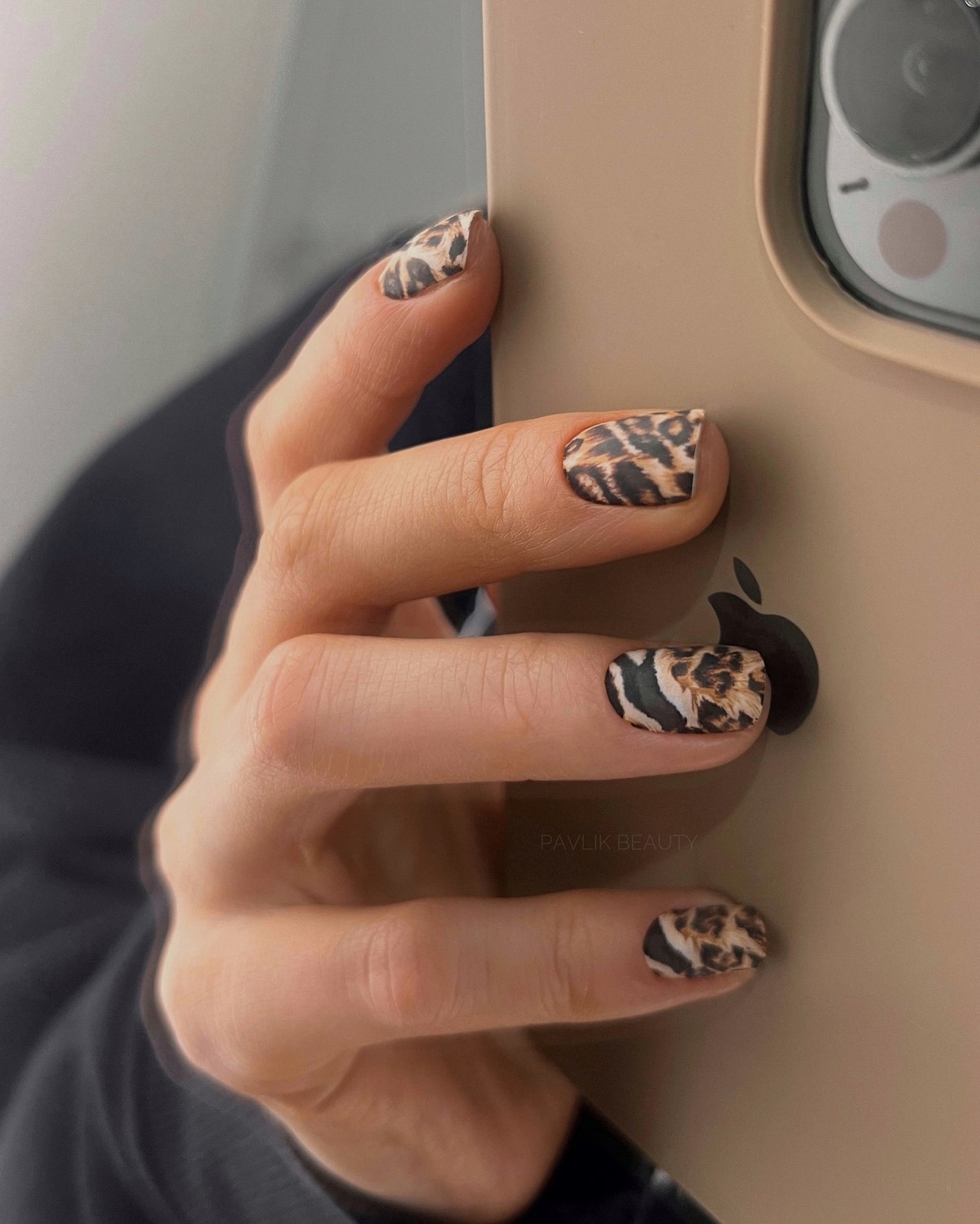 Модный осенний маникюр на октябрь 2026: изучаем сезонные тренды