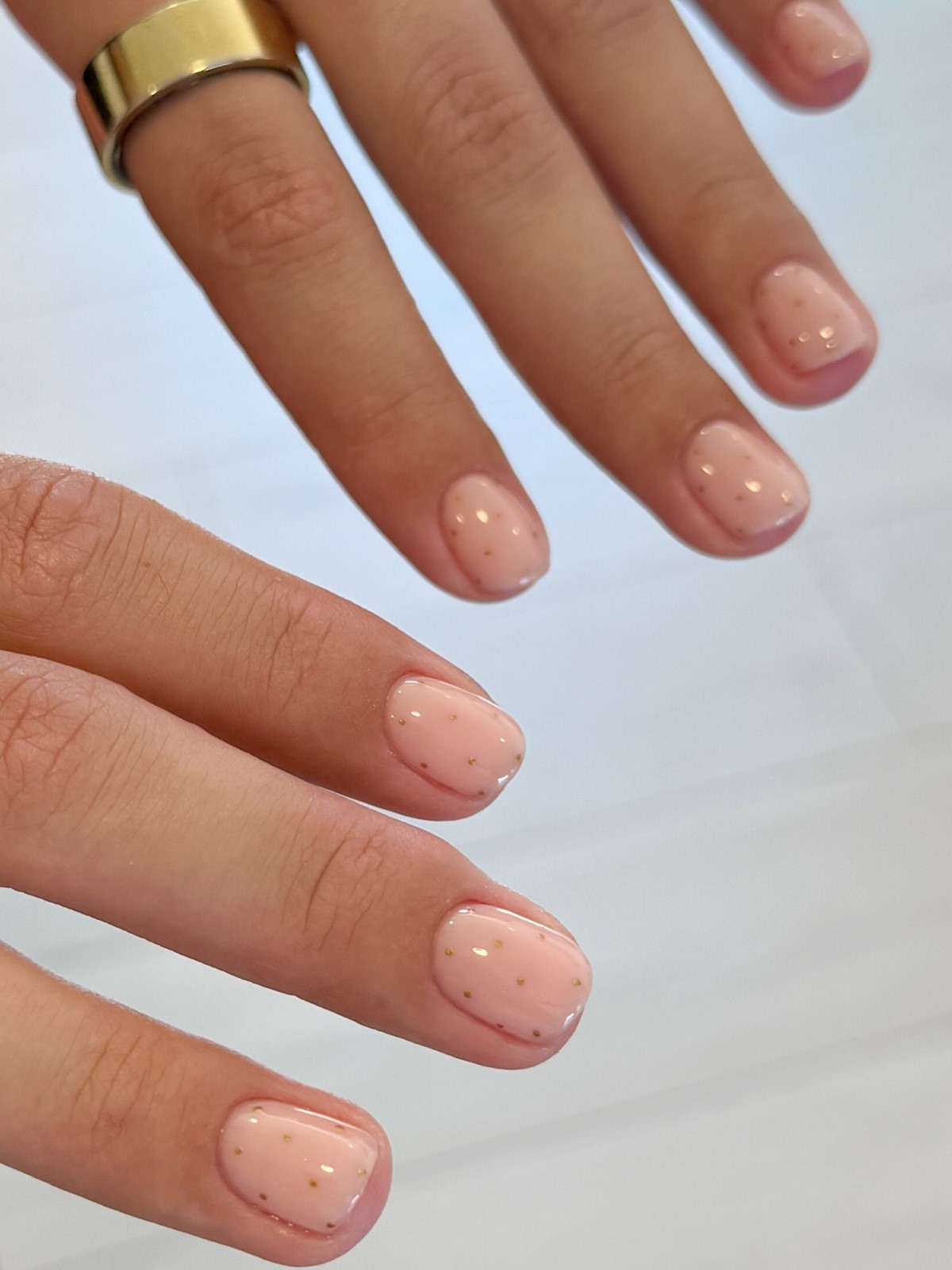 Какой маникюр будет в тренде осенью 2026 года