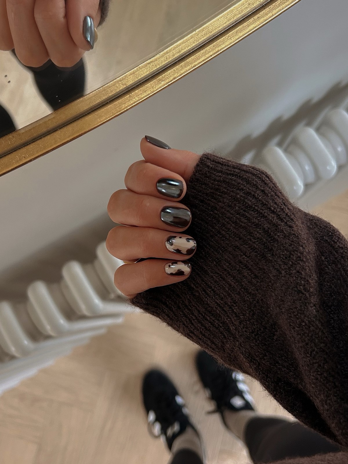 Модный осенний маникюр на октябрь 2026: изучаем сезонные тренды