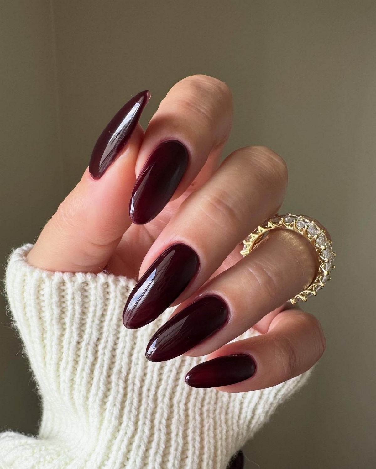 Модный осенний маникюр на октябрь 2026: изучаем сезонные тренды