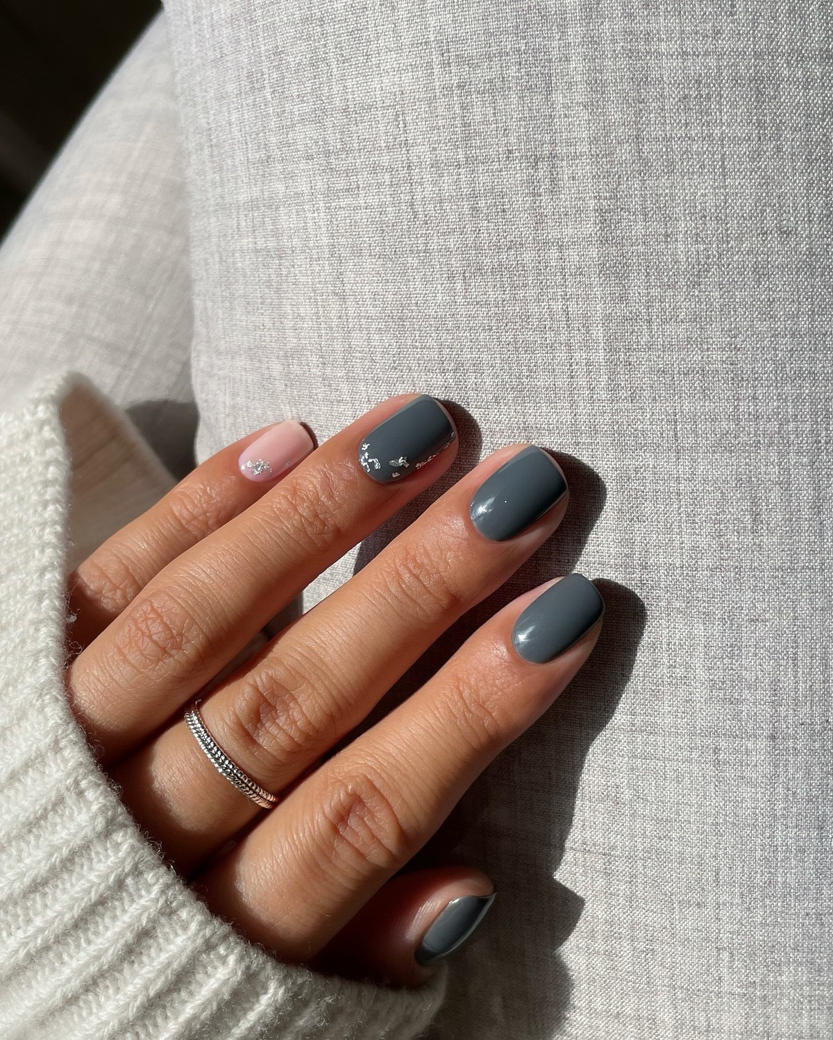 Модный осенний маникюр на октябрь 2026: изучаем сезонные тренды