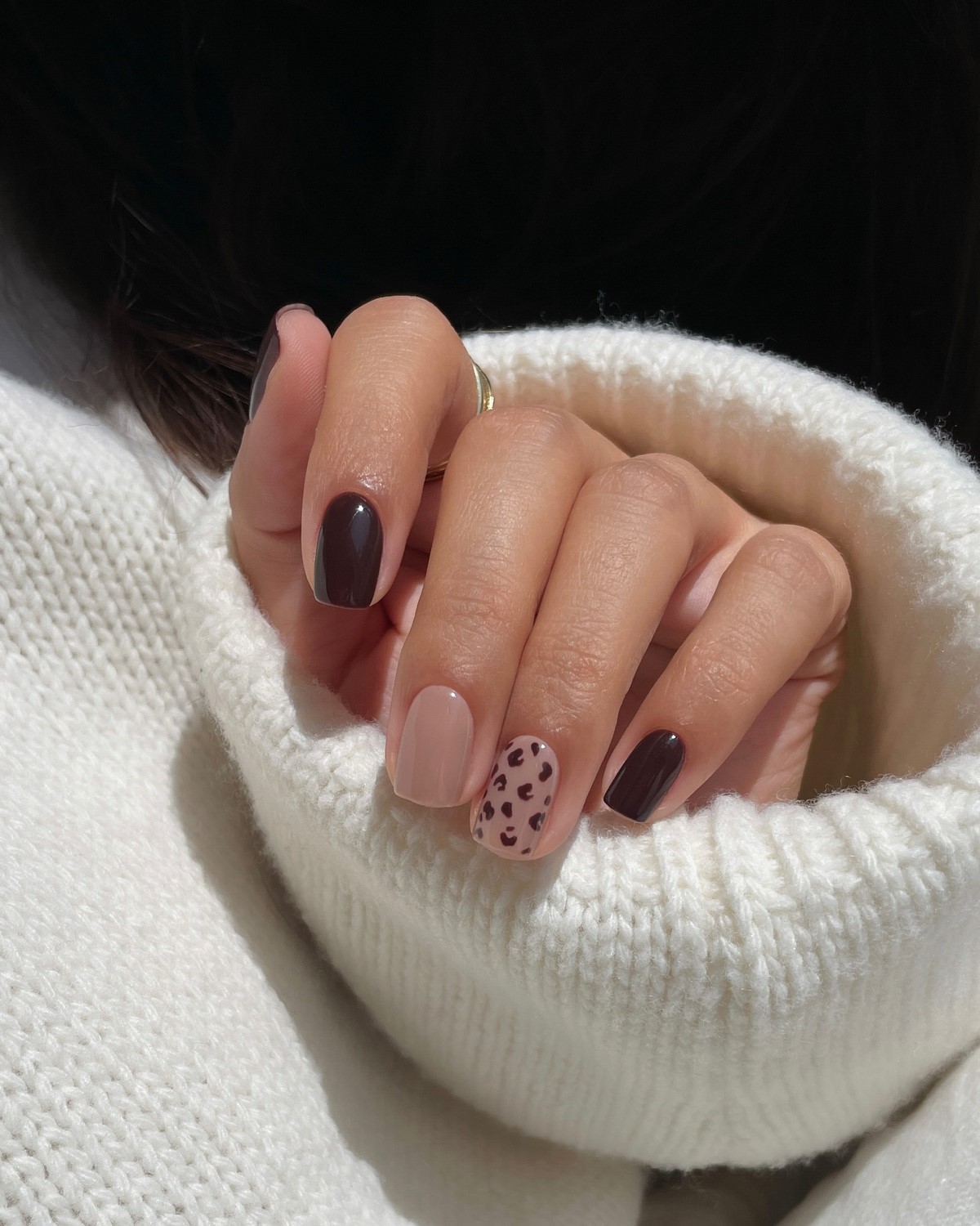 Модный осенний маникюр на октябрь 2026: изучаем сезонные тренды