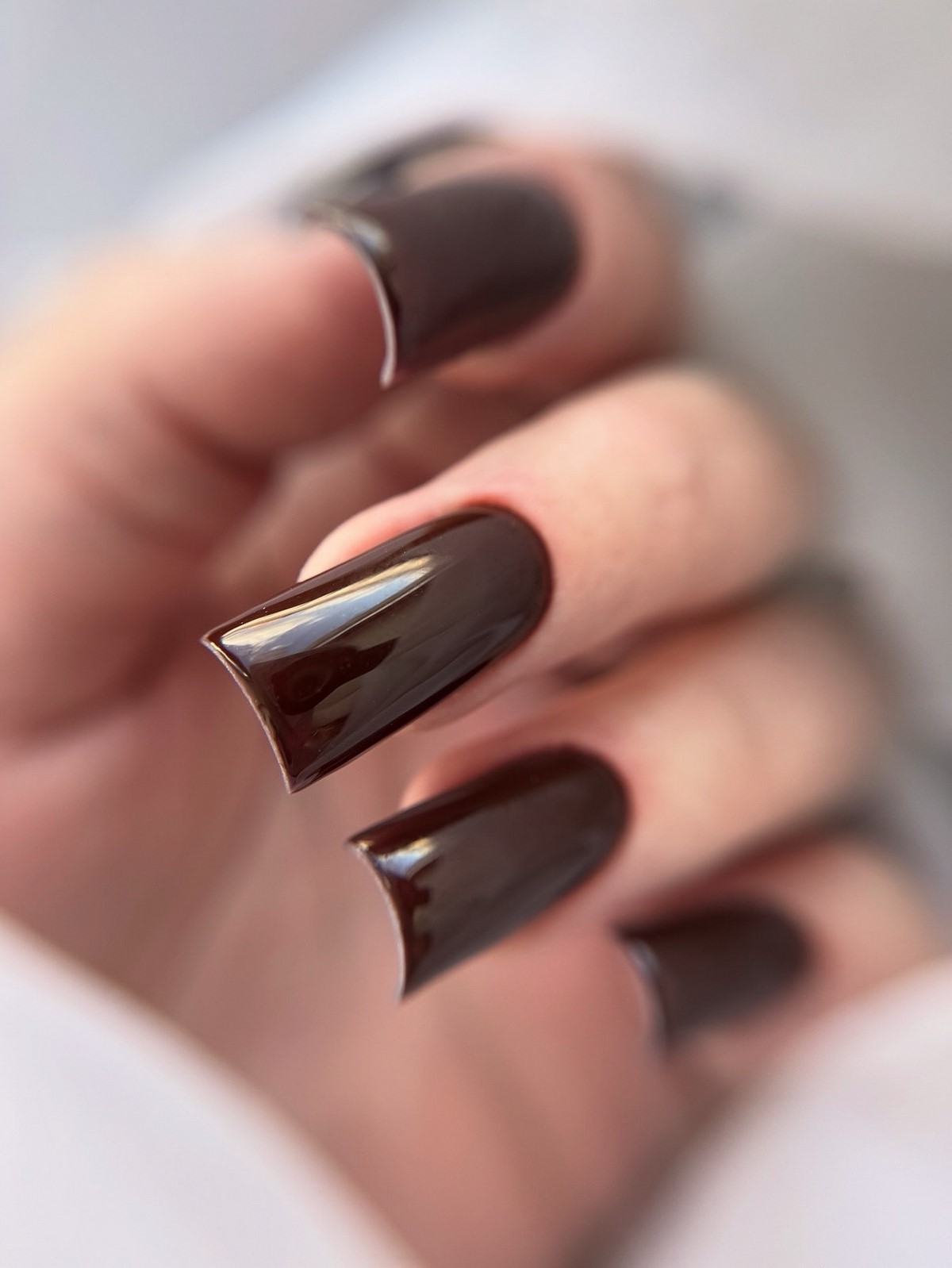 Модный осенний маникюр на октябрь 2026: изучаем сезонные тренды