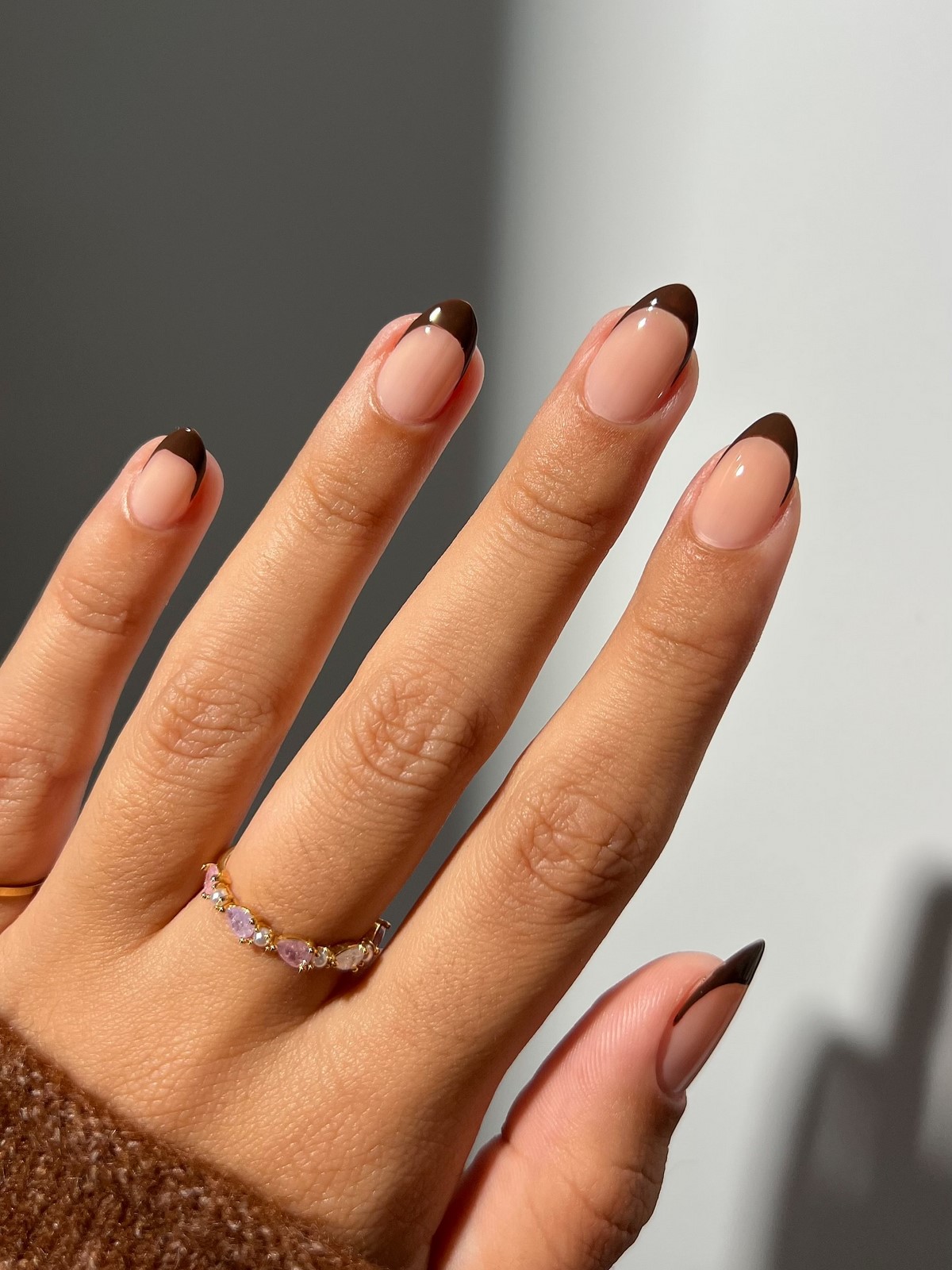 Модный осенний маникюр на октябрь 2026: изучаем сезонные тренды