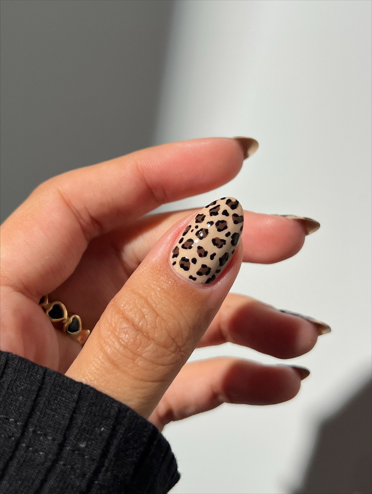 Модный осенний маникюр на октябрь 2026: изучаем сезонные тренды