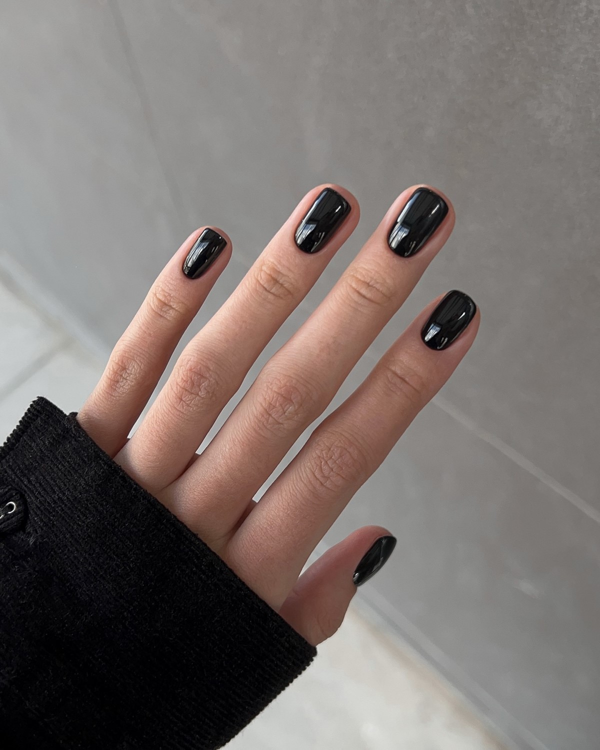 Модный осенний маникюр на октябрь 2026: изучаем сезонные тренды