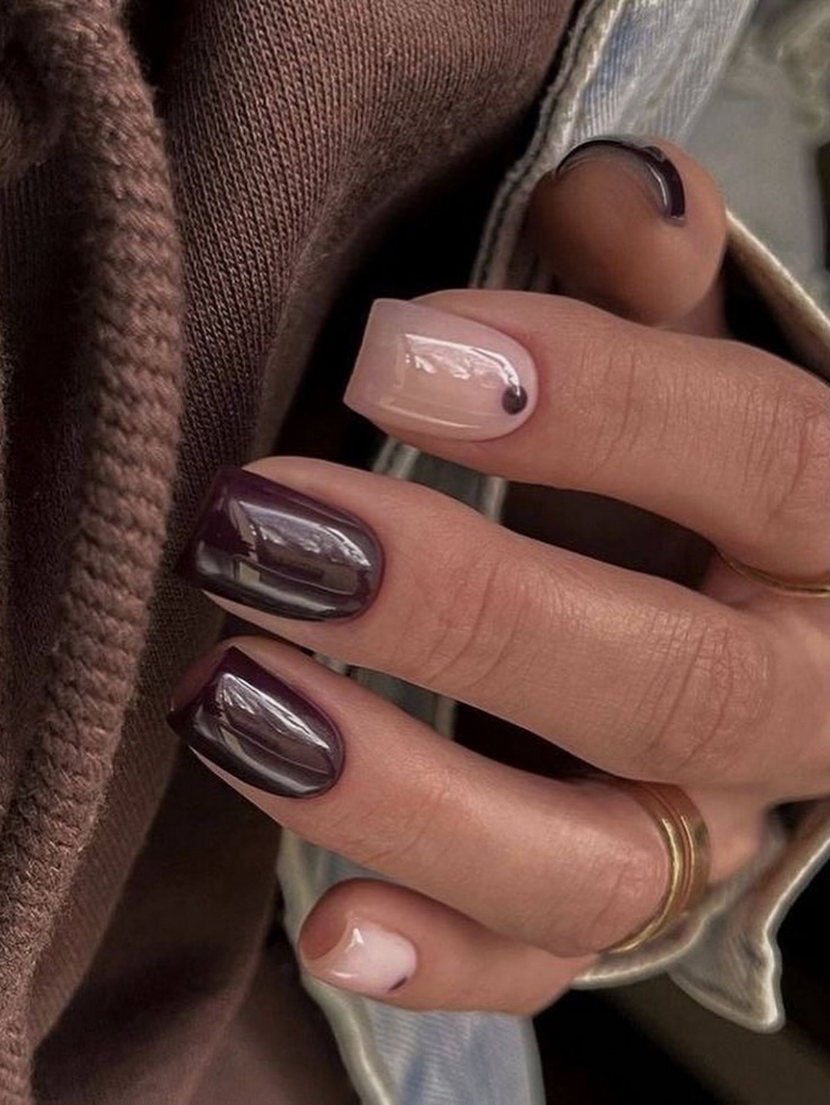 Денежный маникюр в ноябре 2026: тренды для удачи и успеха