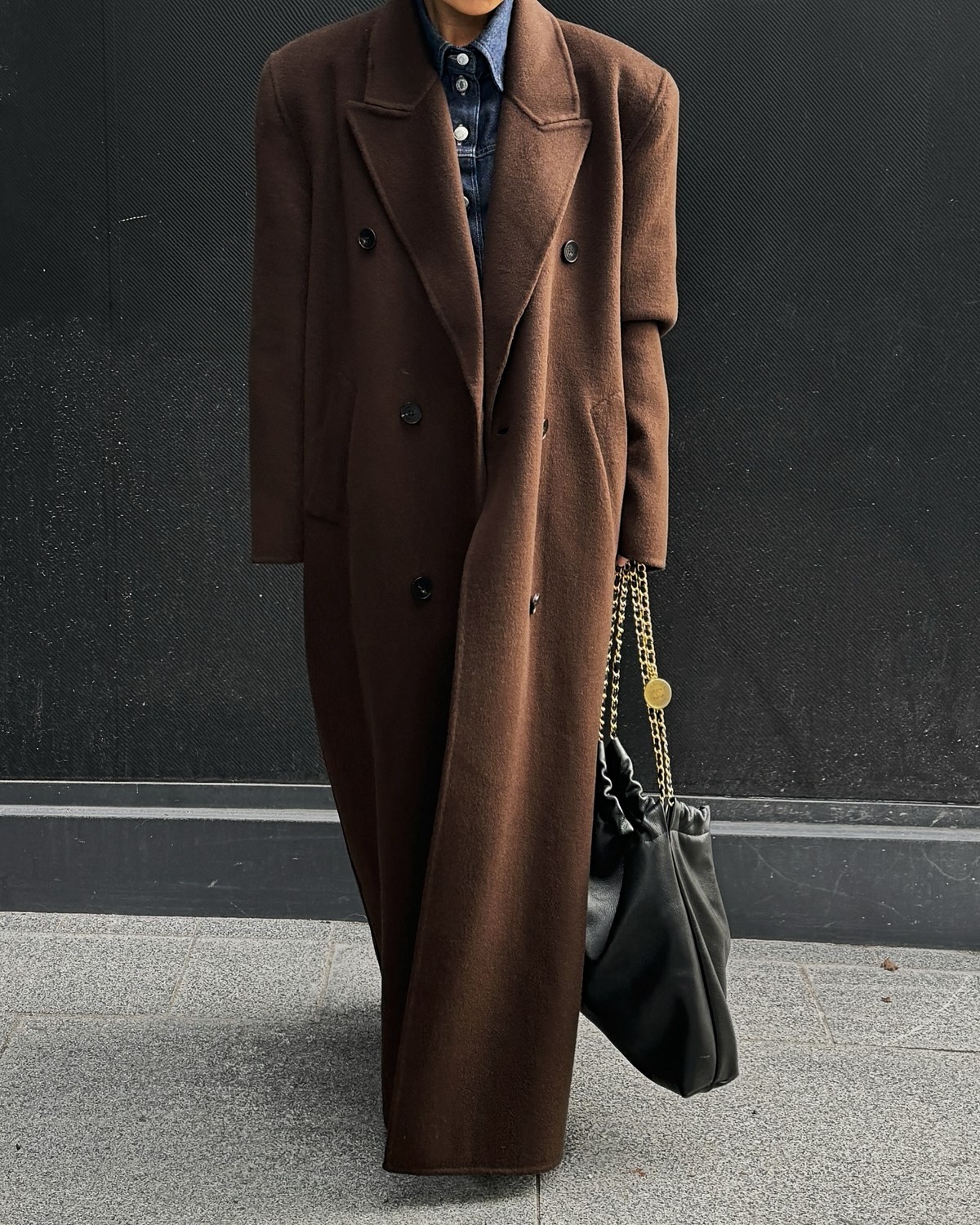 Зимний гардероб 2026-2027 года: как одеваться стильно и тепло