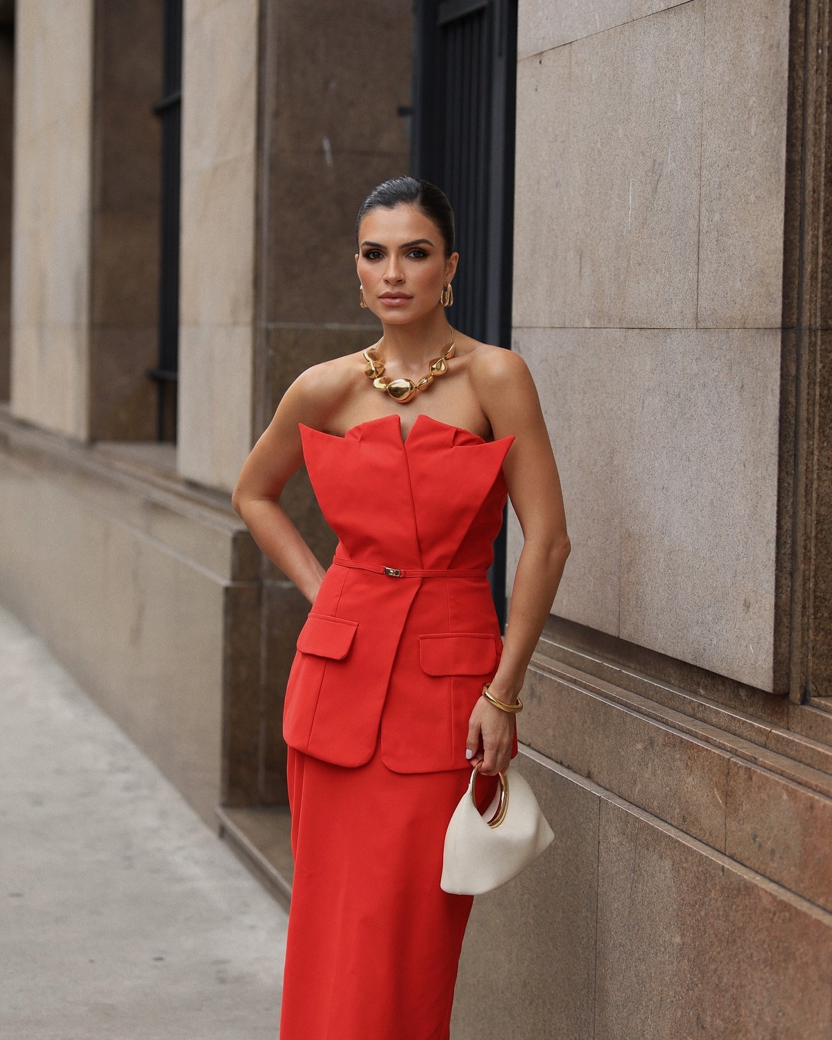 Топ новогодних образов 2027: модные идеи для встречи года